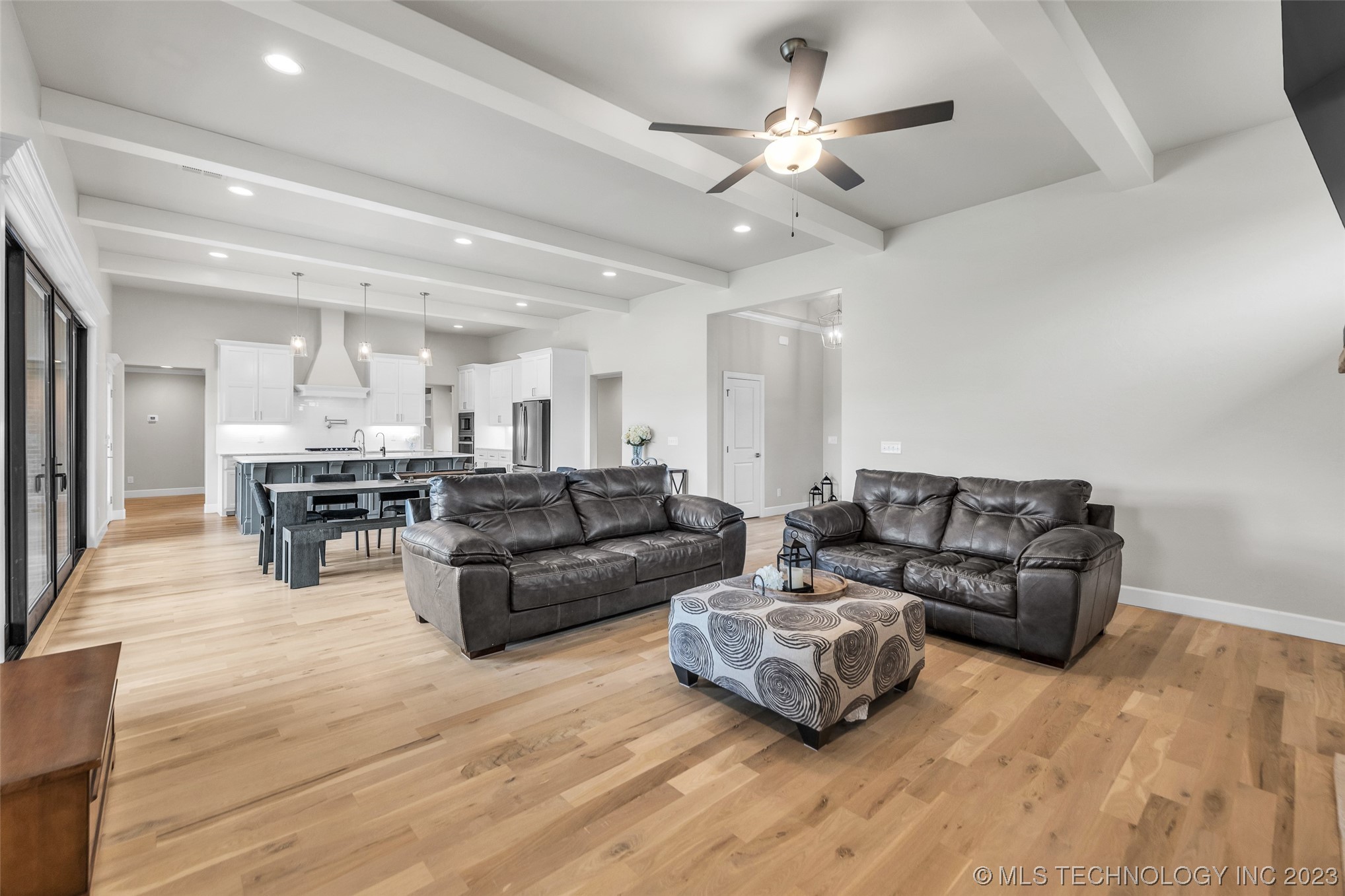 6738 S 309th East Avenue