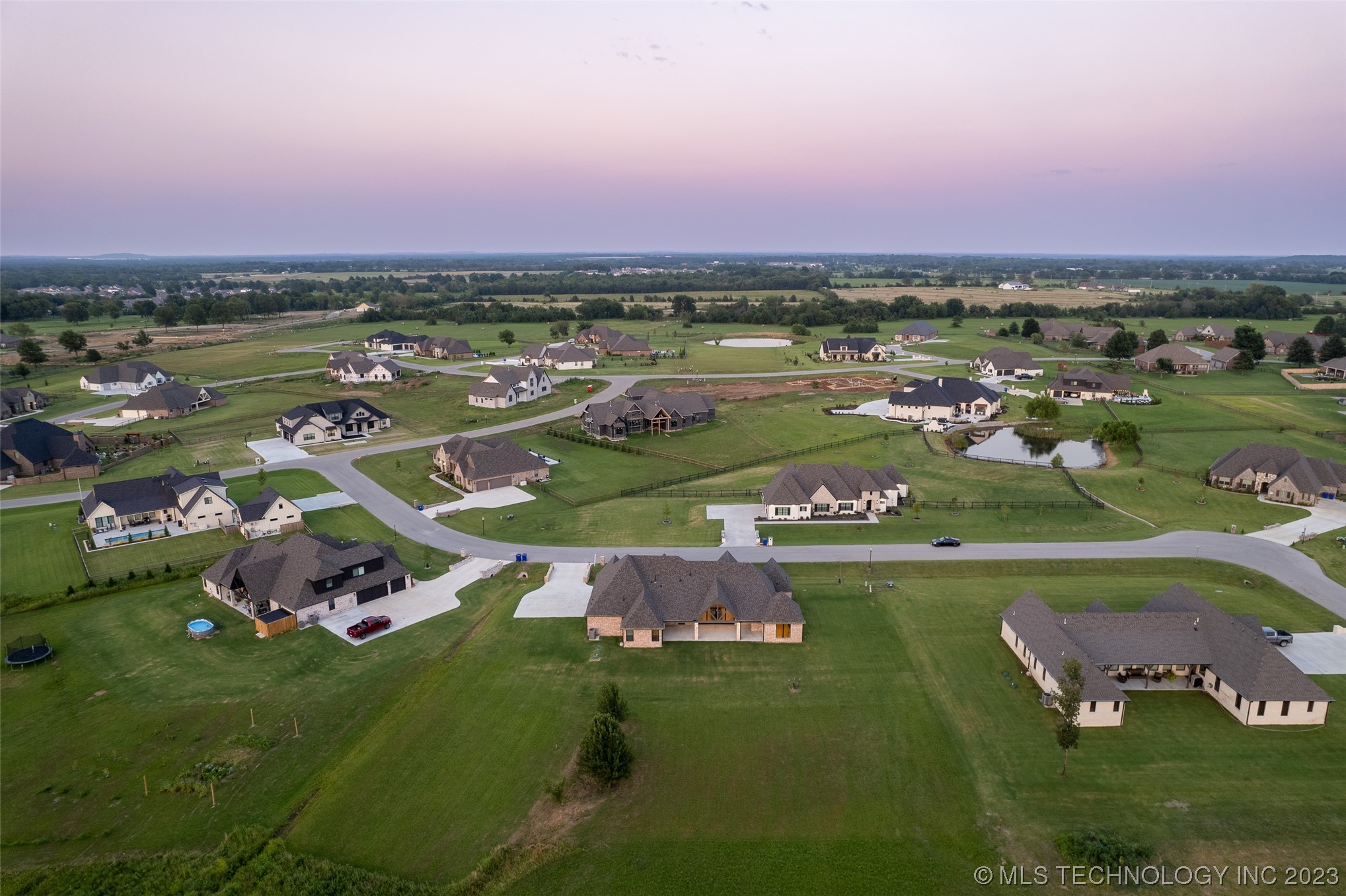 6738 S 309th East Avenue