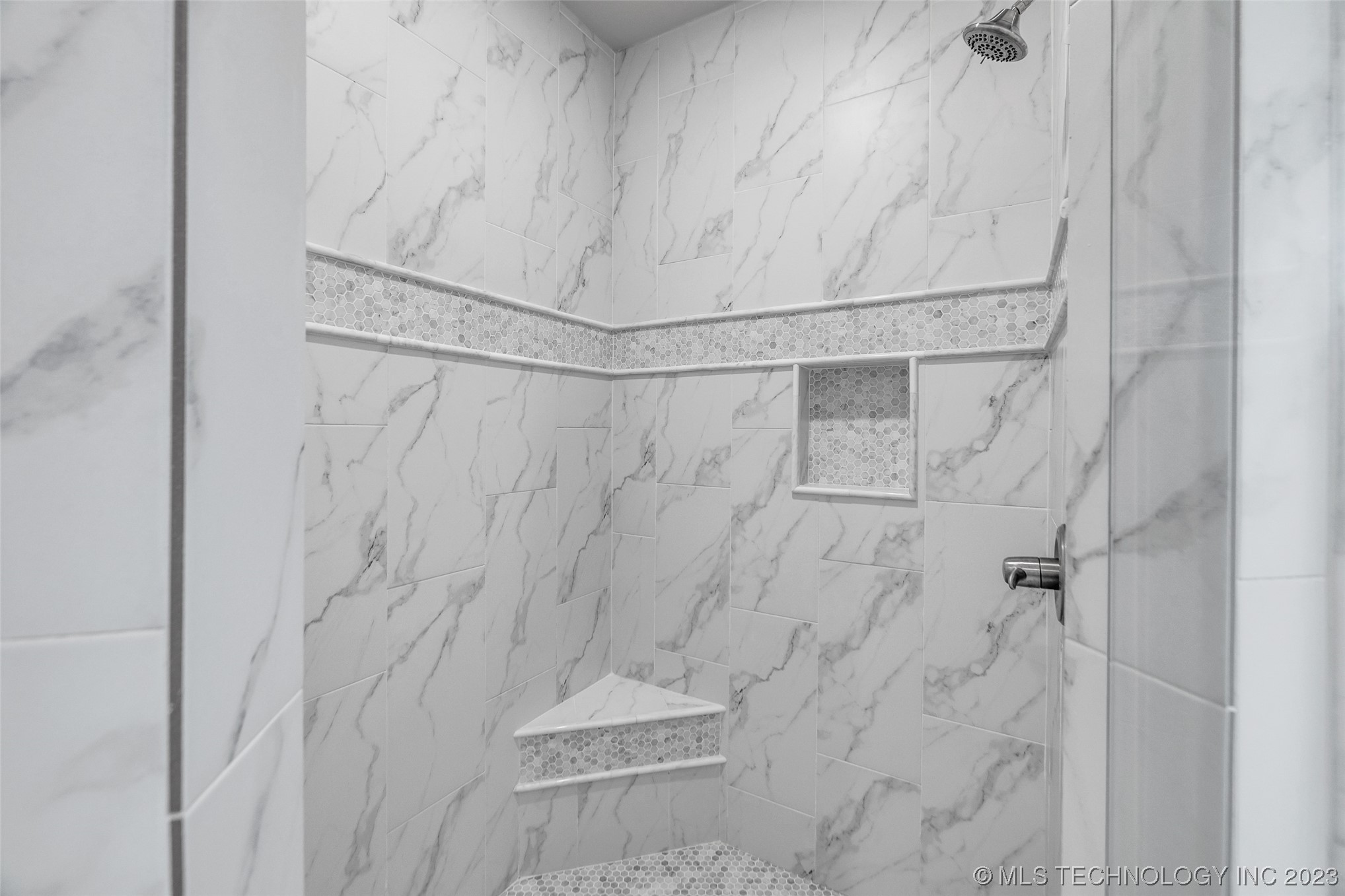 6738 S 309th East Avenue