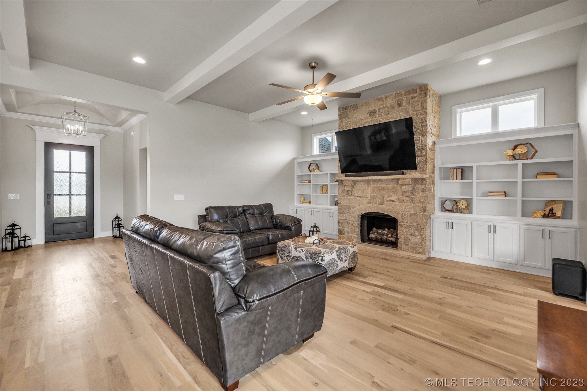 6738 S 309th East Avenue