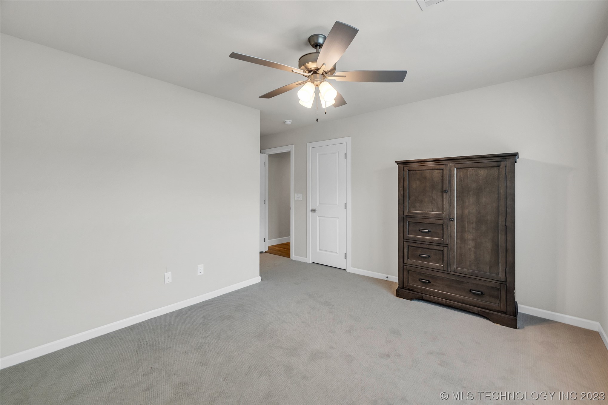 6738 S 309th East Avenue