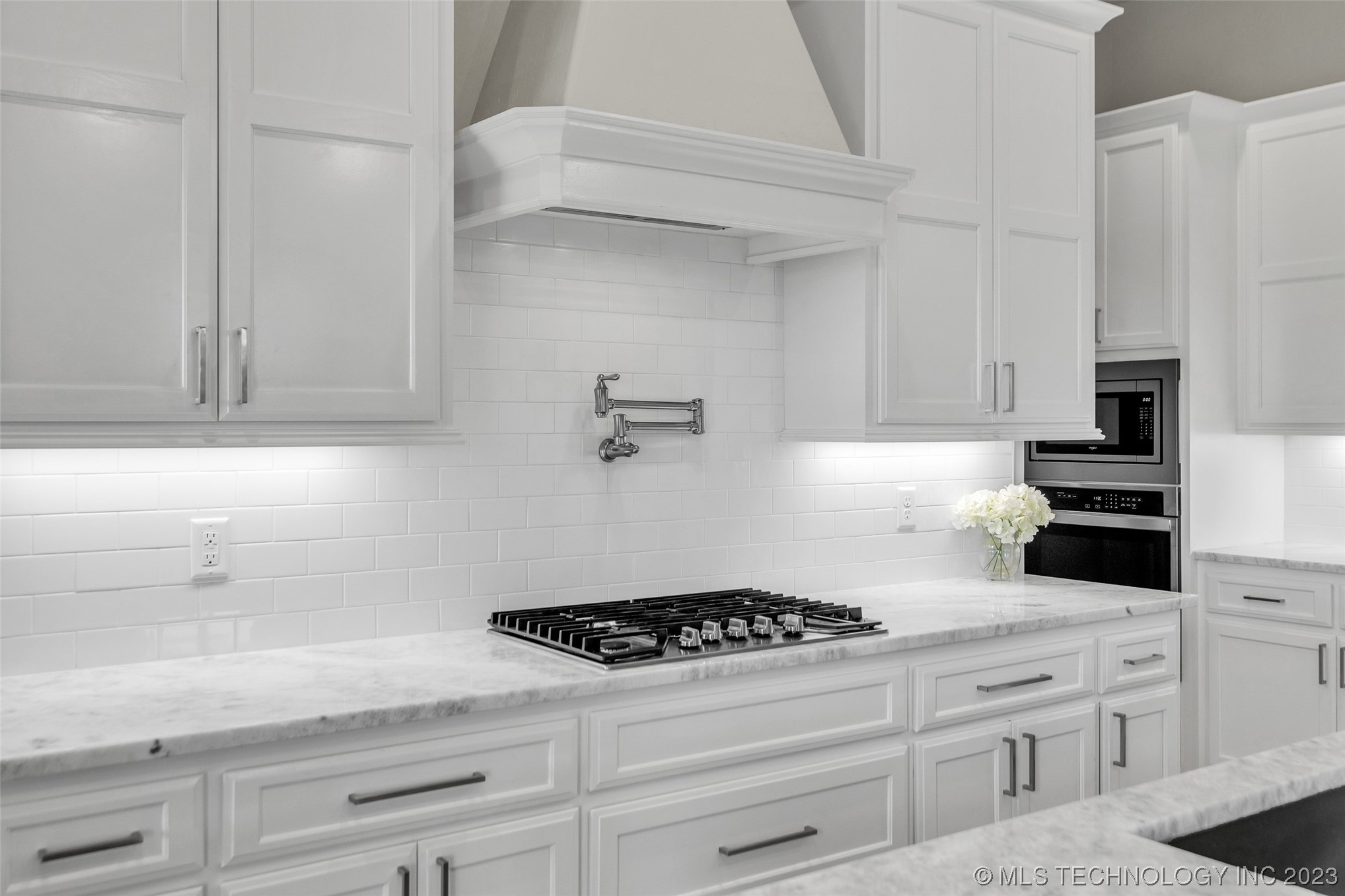 6738 S 309th East Avenue