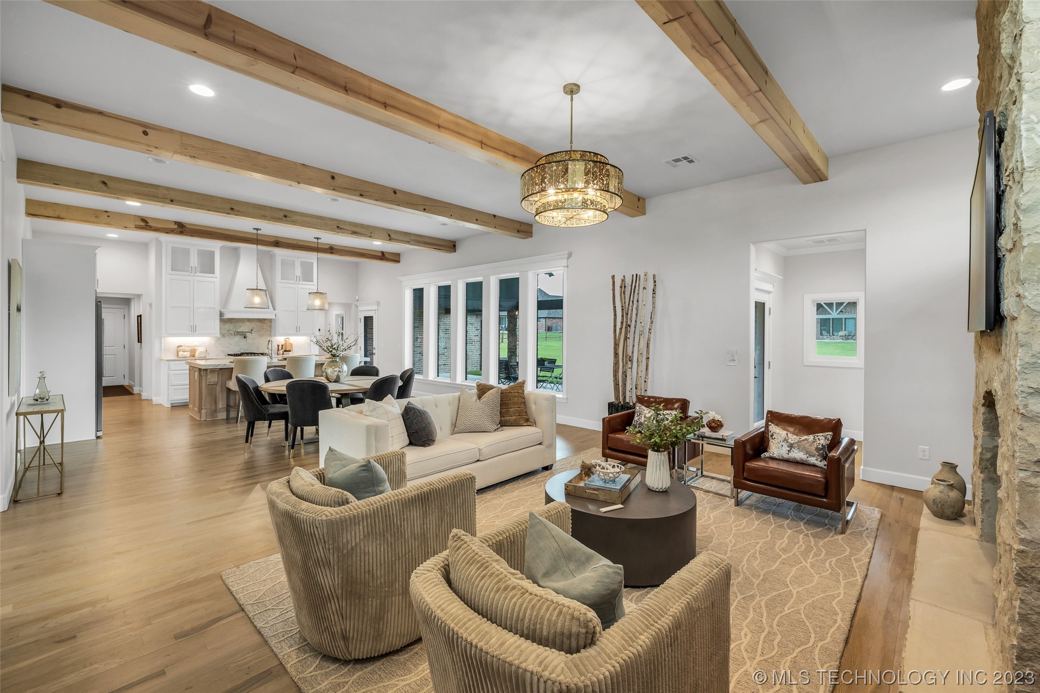 11408 S 215th East Avenue