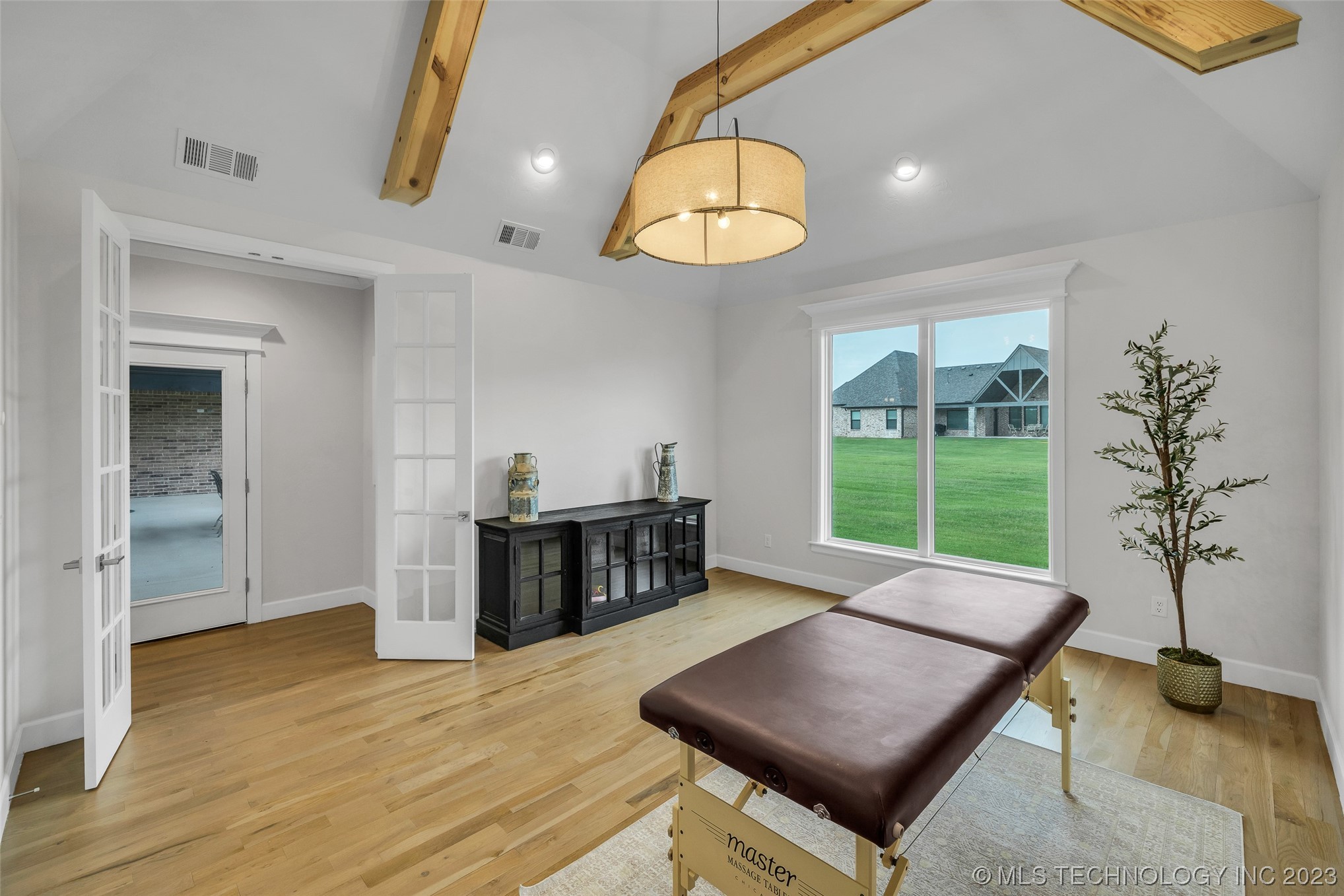 11408 S 215th East Avenue