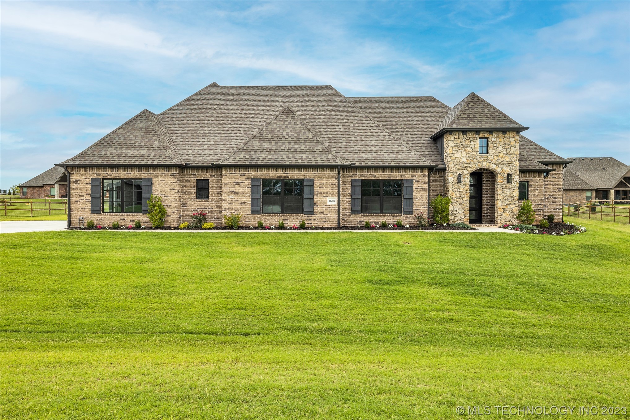 11408 S 215th East Avenue