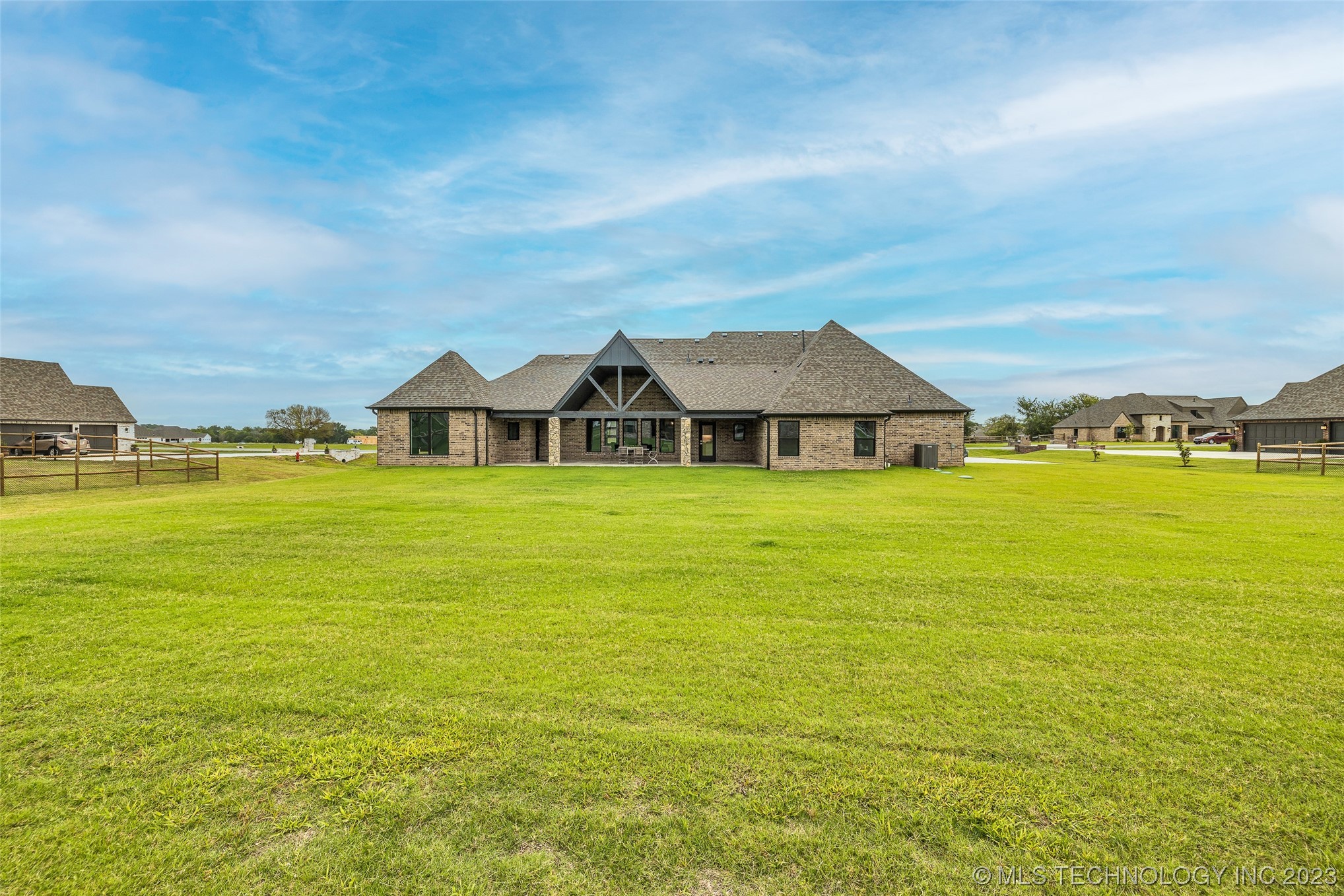 11408 S 215th East Avenue