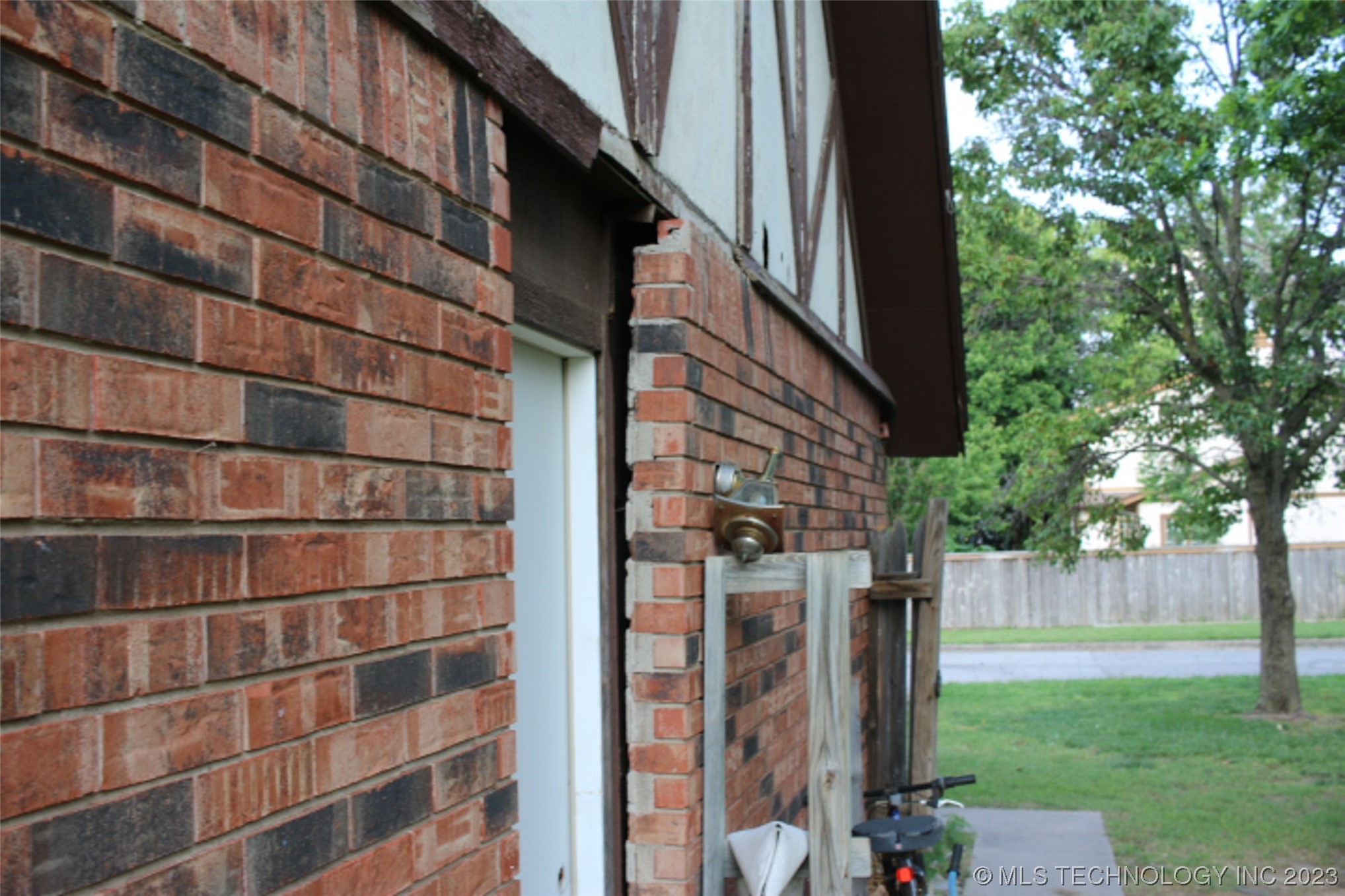 6254 S 88th East Drive