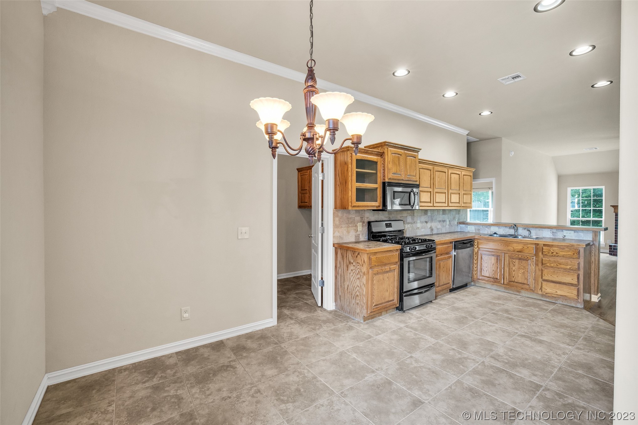 4901 S 190th East Avenue