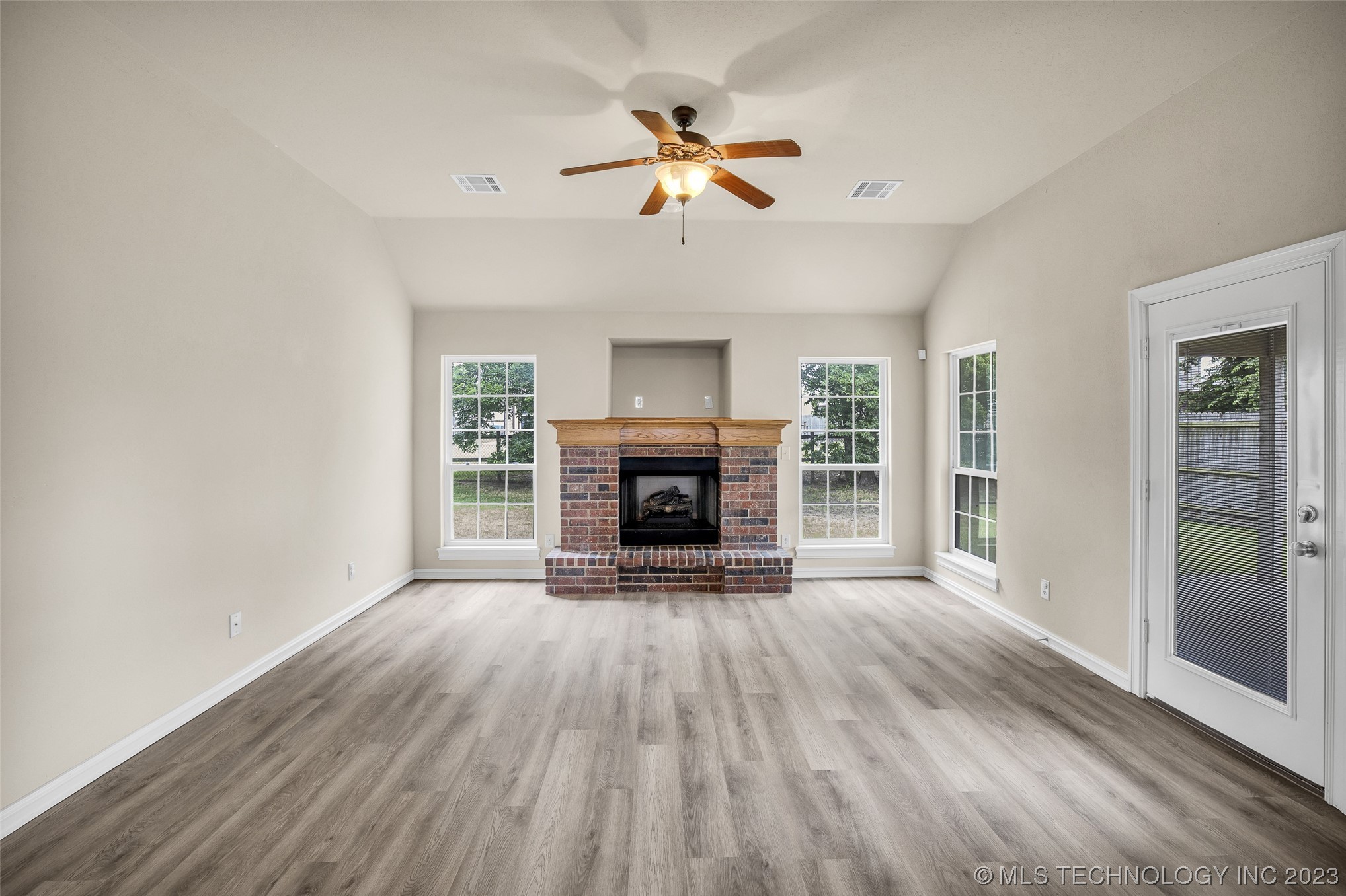 4901 S 190th East Avenue