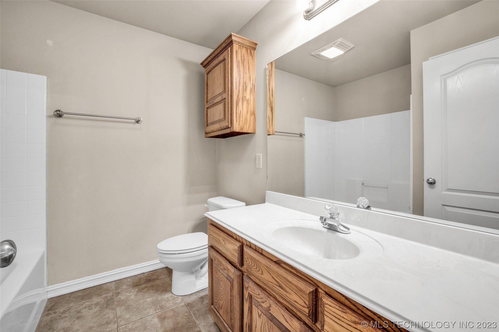 4901 S 190th East Avenue