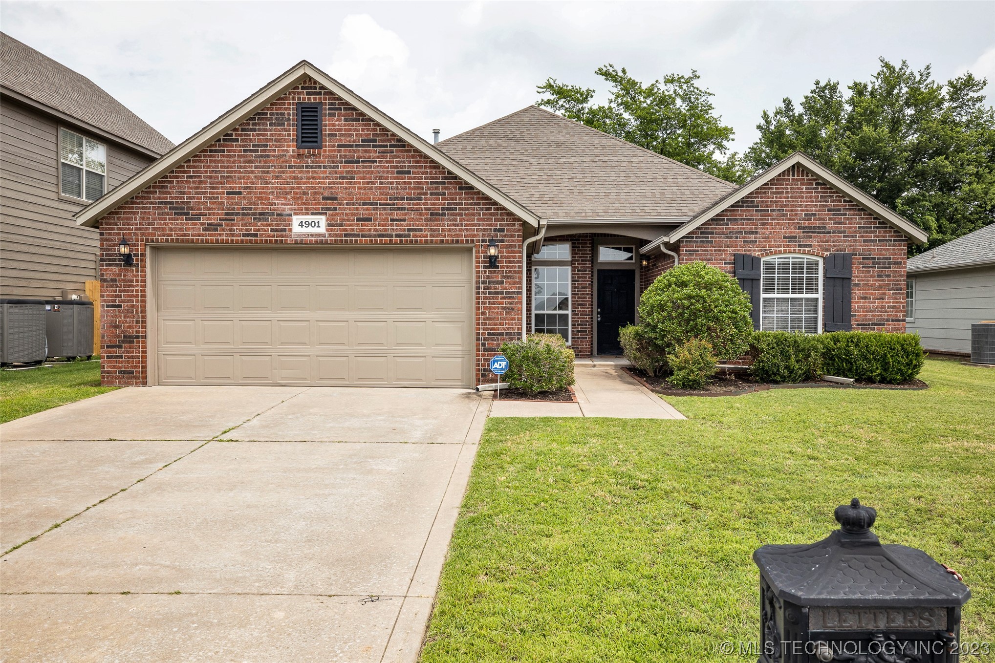 4901 S 190th East Avenue