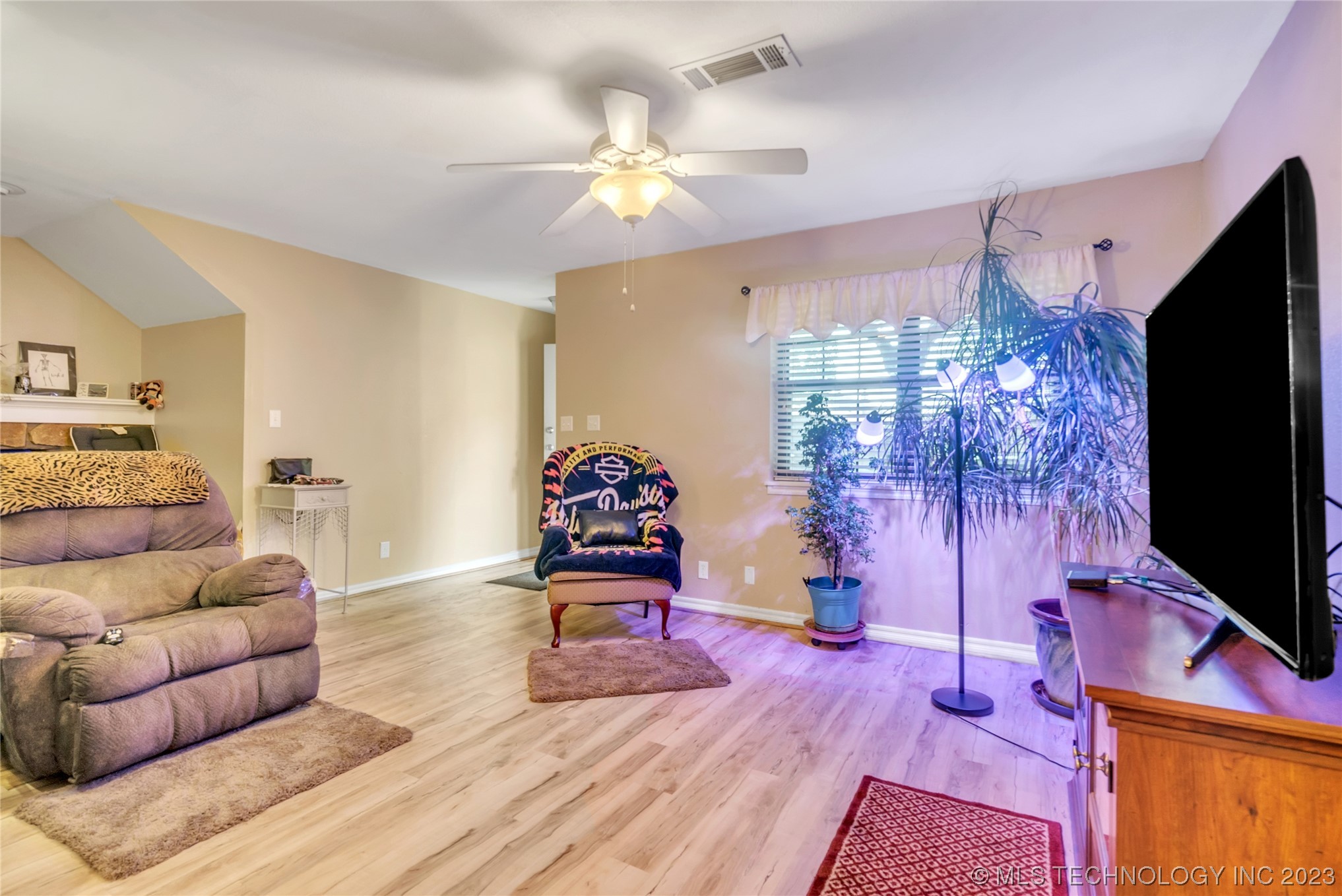 6384 S 80th East Avenue E 32G