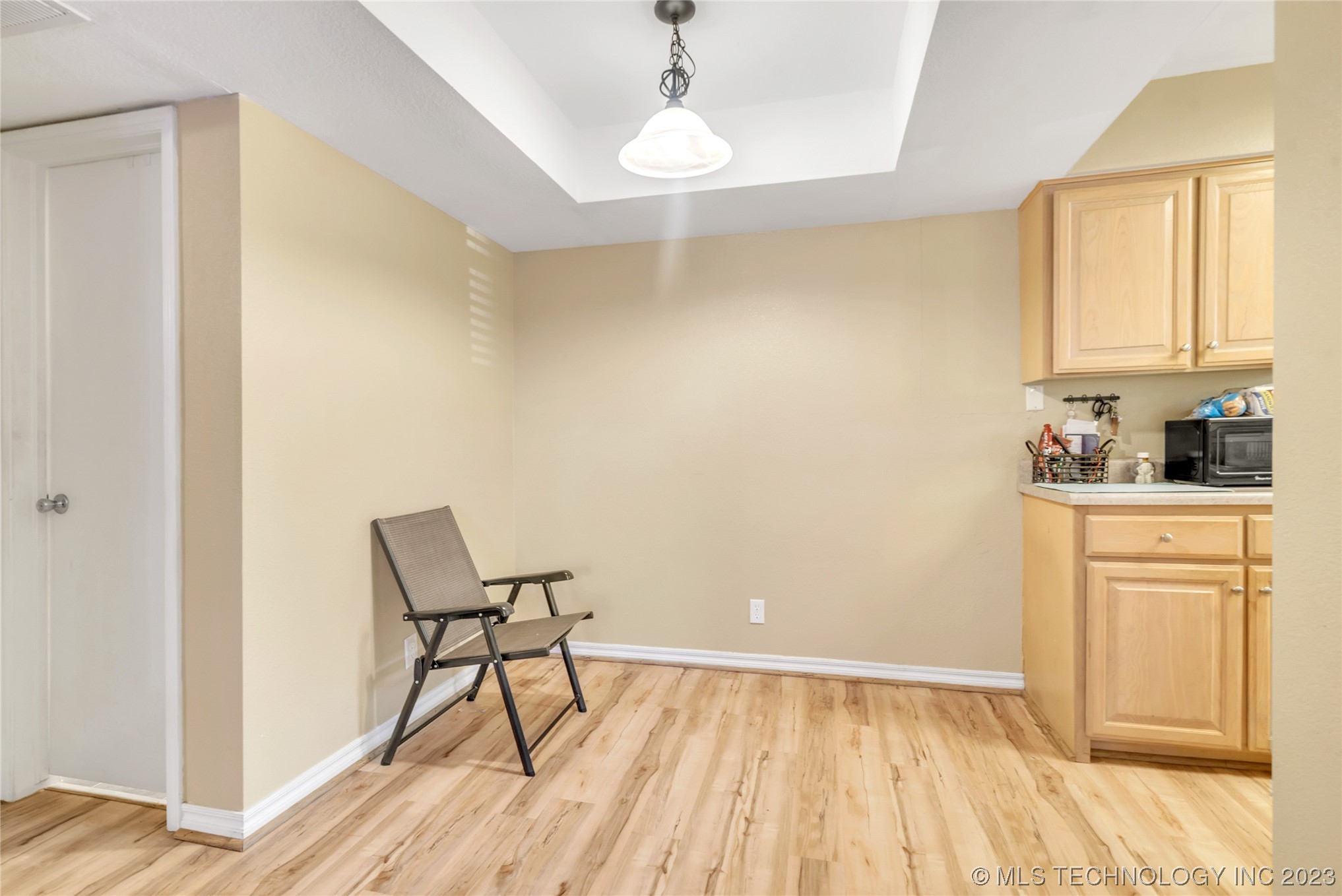 6384 S 80th East Avenue E 32G