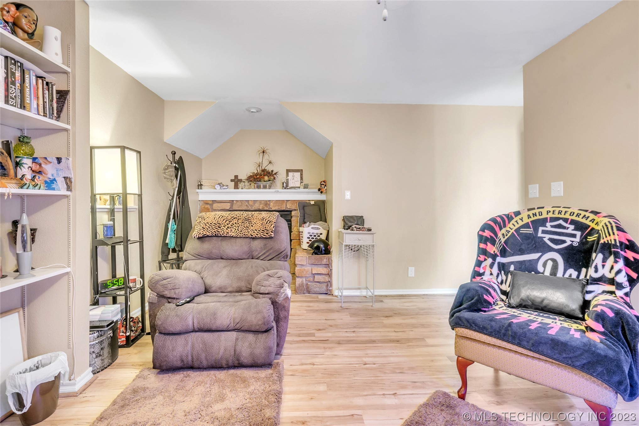 6384 S 80th East Avenue E 32G