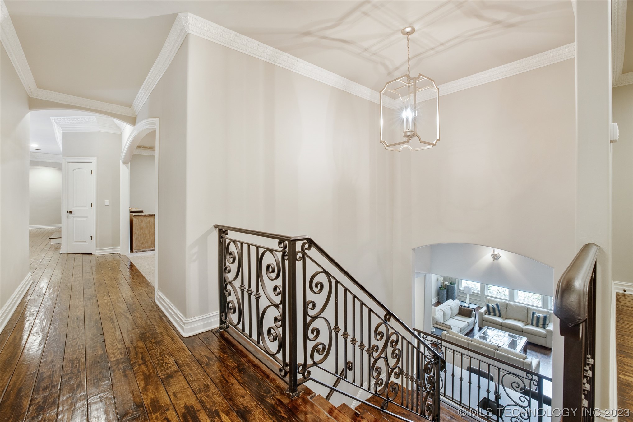 6709 E 109th Street S