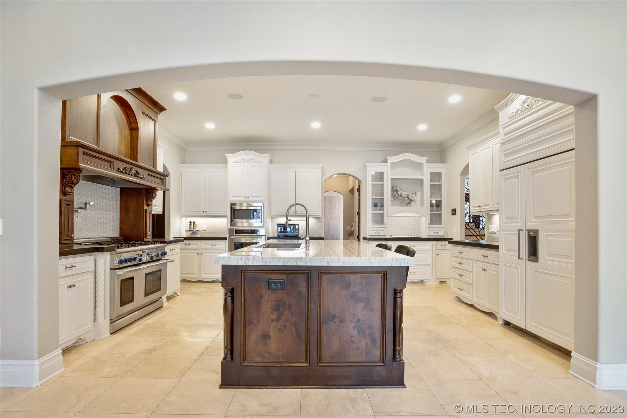 6709 E 109th Street S