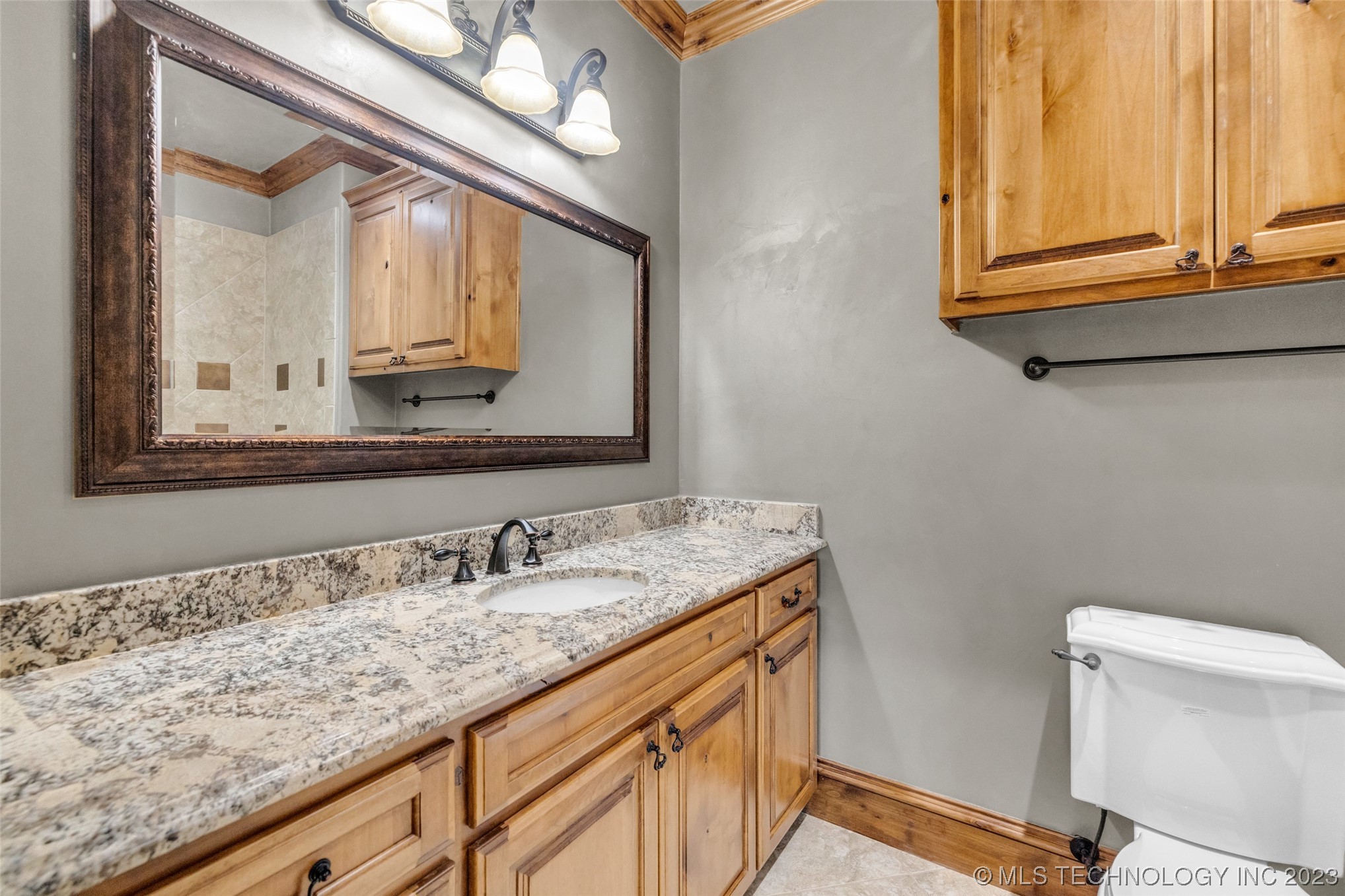 11905 S Kingston Avenue