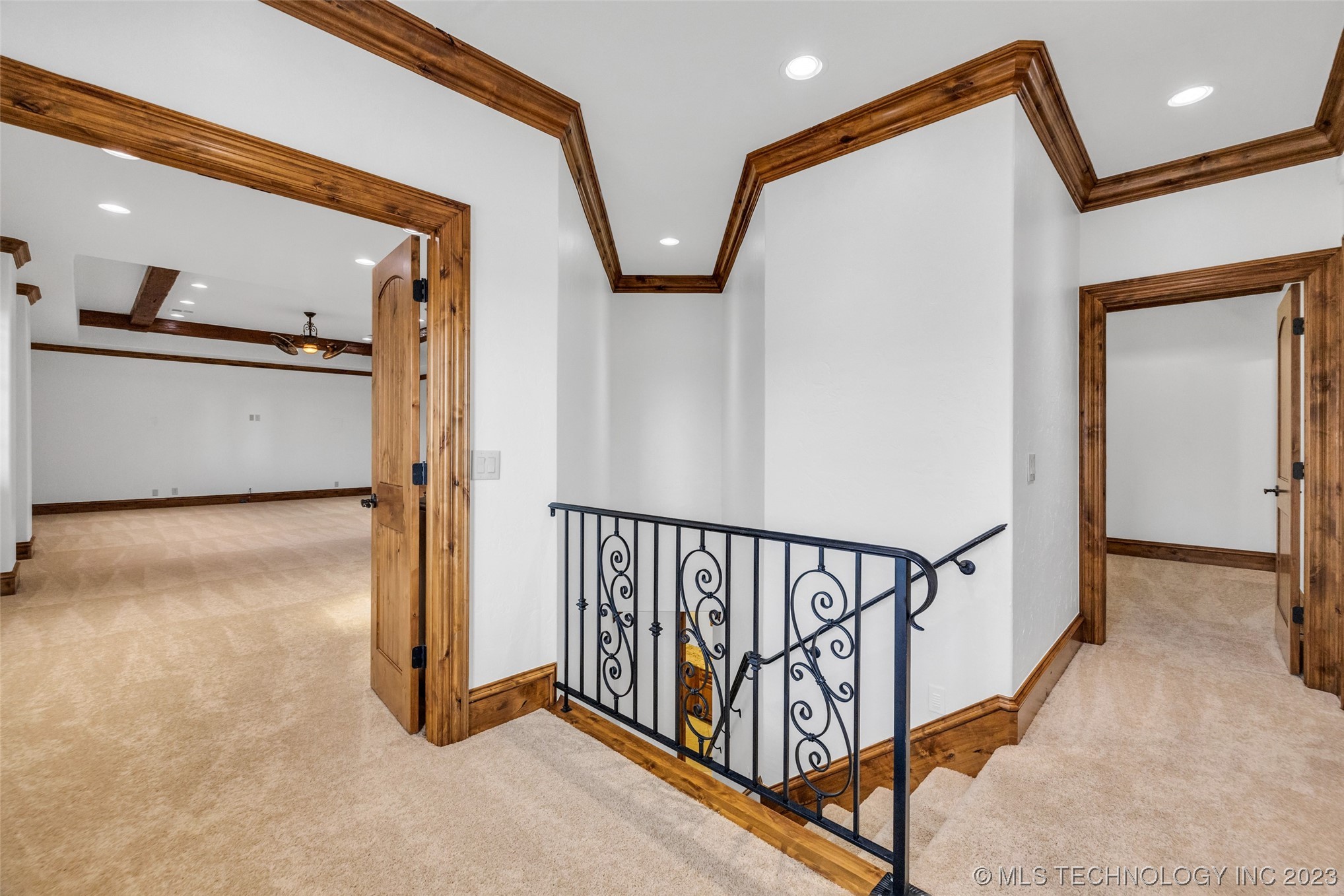 11905 S Kingston Avenue