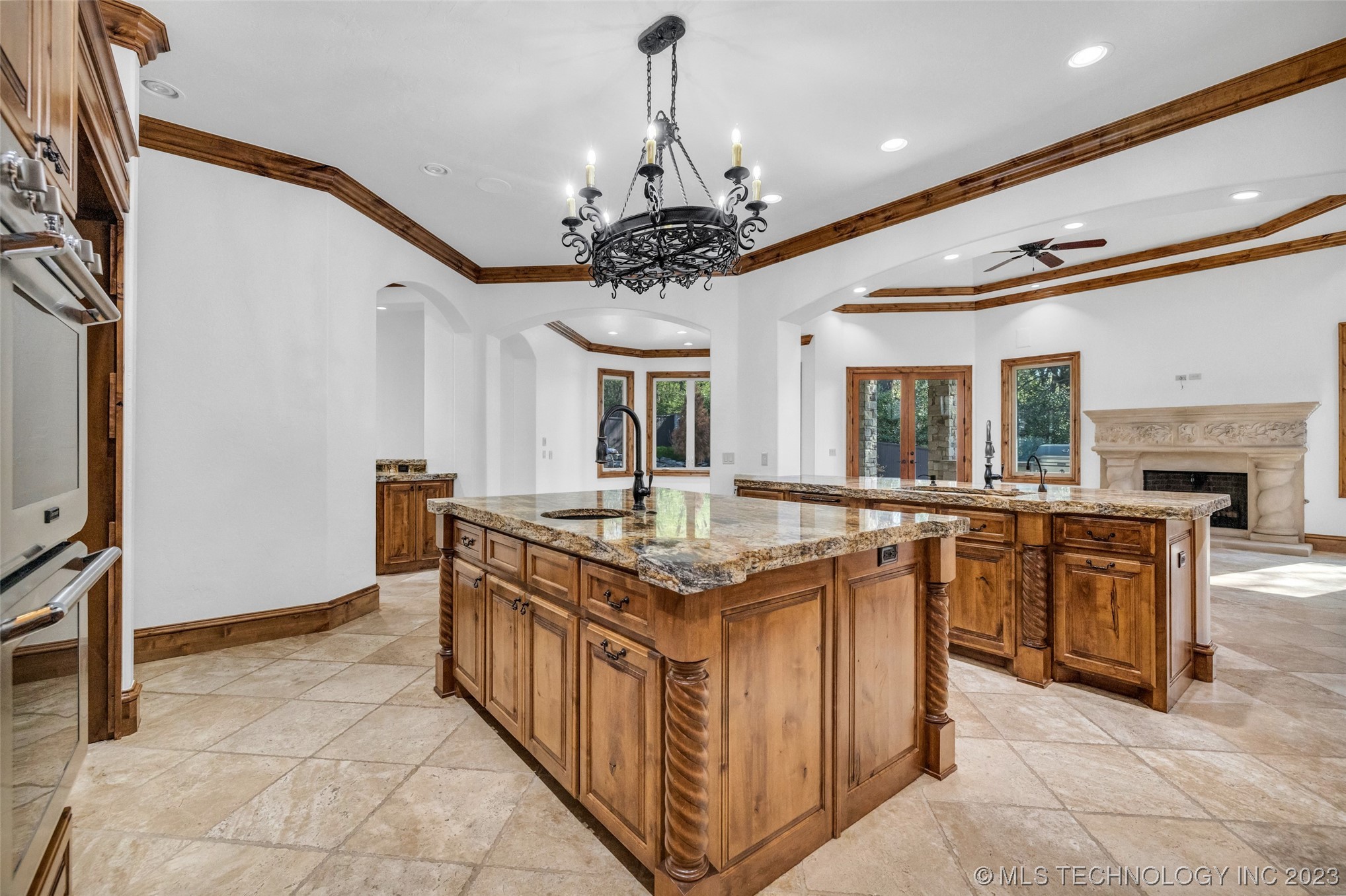 11905 S Kingston Avenue