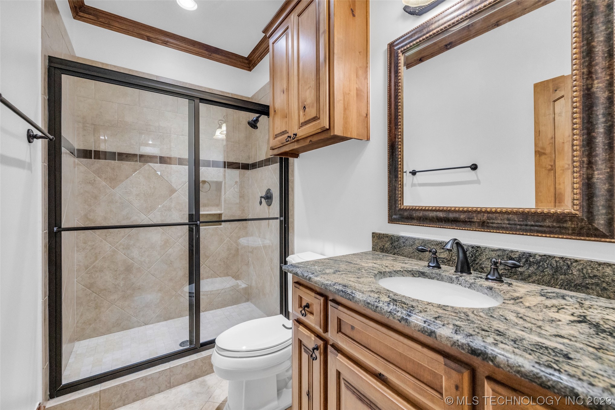 11905 S Kingston Avenue