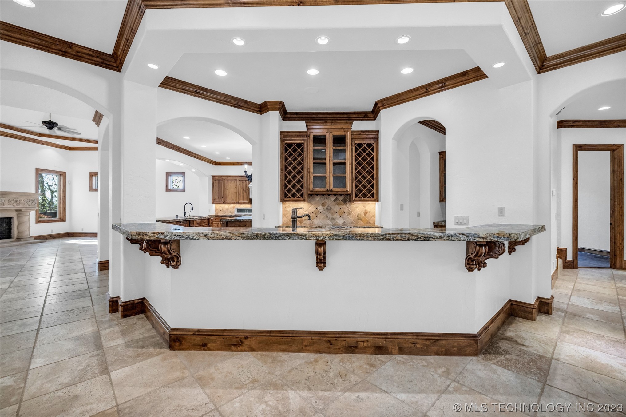 11905 S Kingston Avenue