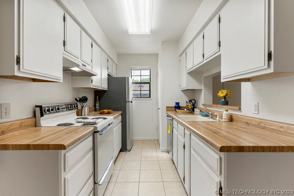 6354 S 80th East Avenue D/24