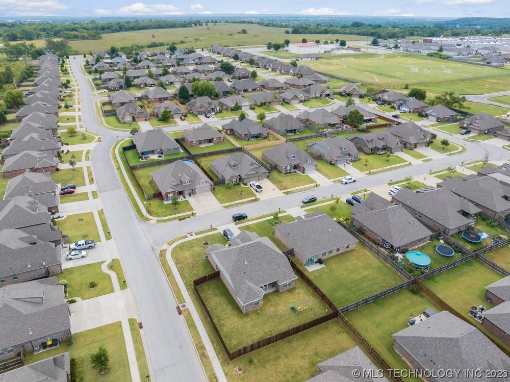 13640 S Kenosha Avenue