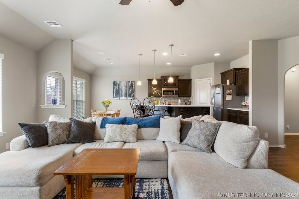 13640 S Kenosha Avenue