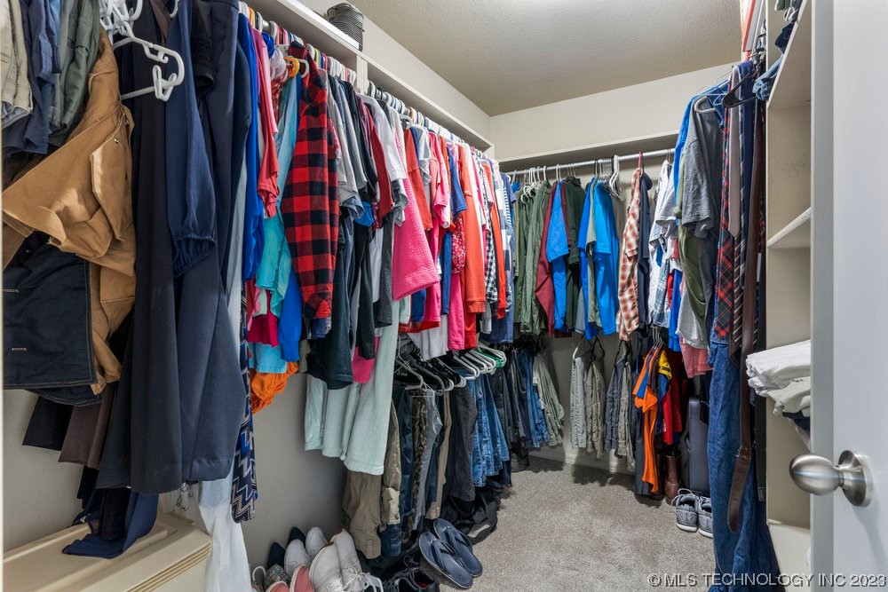 13640 S Kenosha Avenue