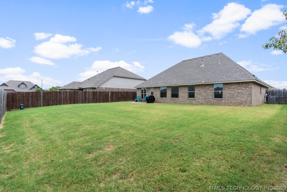 13640 S Kenosha Avenue