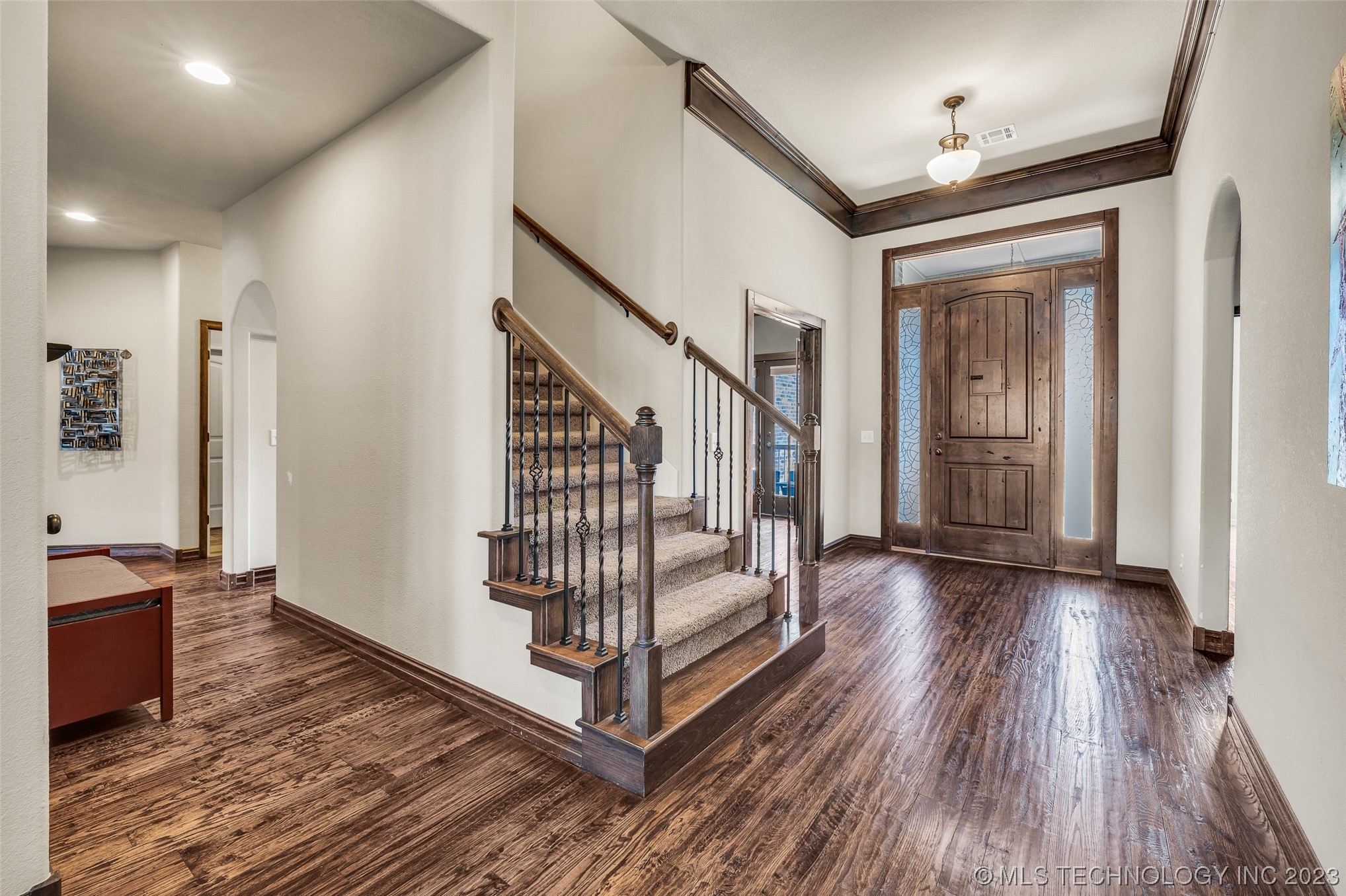 3116 S Gardenia Court