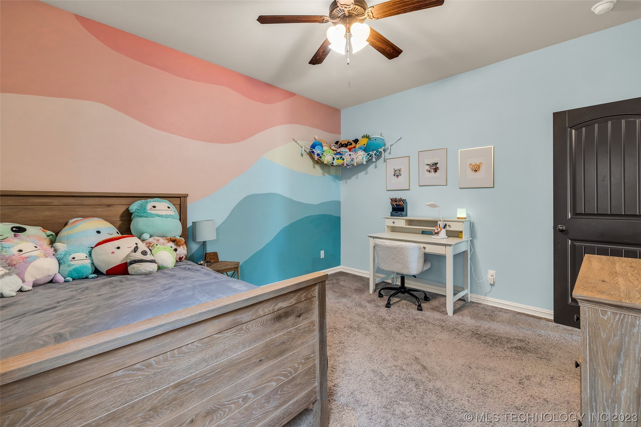 3116 S Gardenia Court