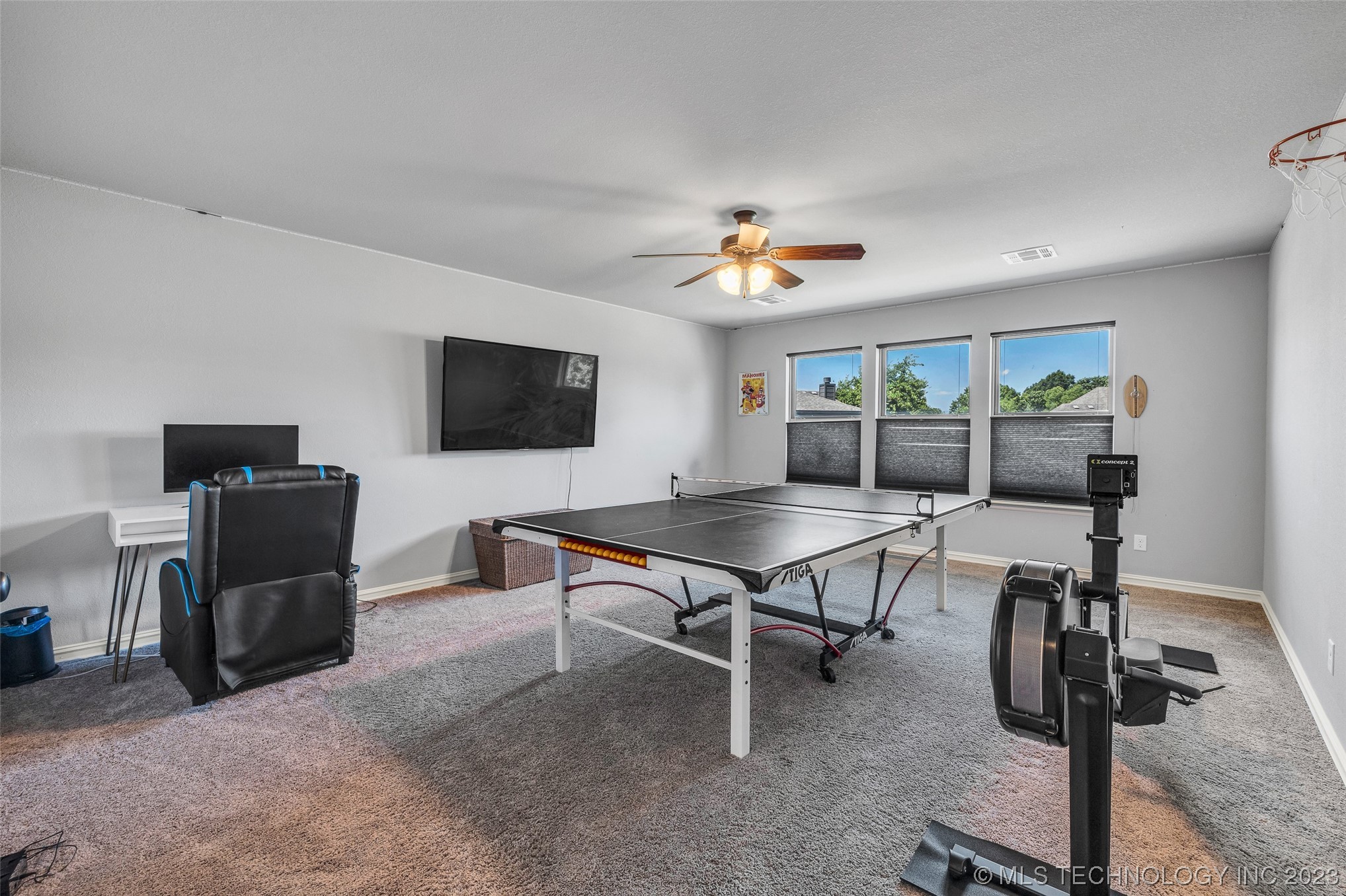 3116 S Gardenia Court