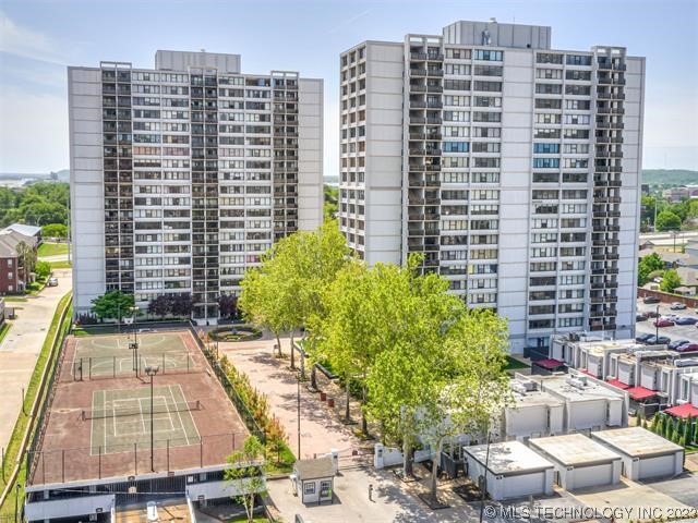 410 W 7th Street 2022