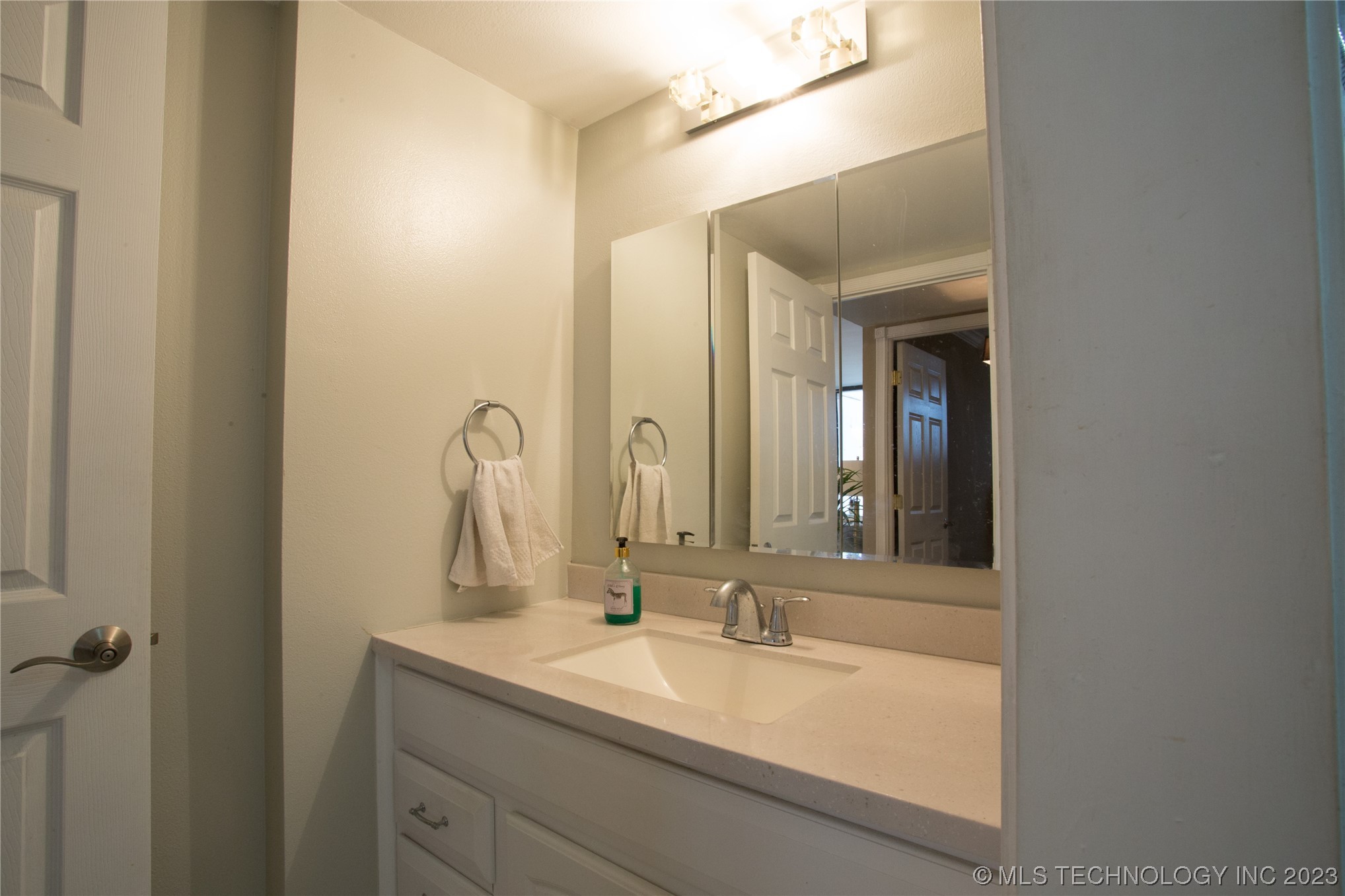 410 W 7th Street 2022