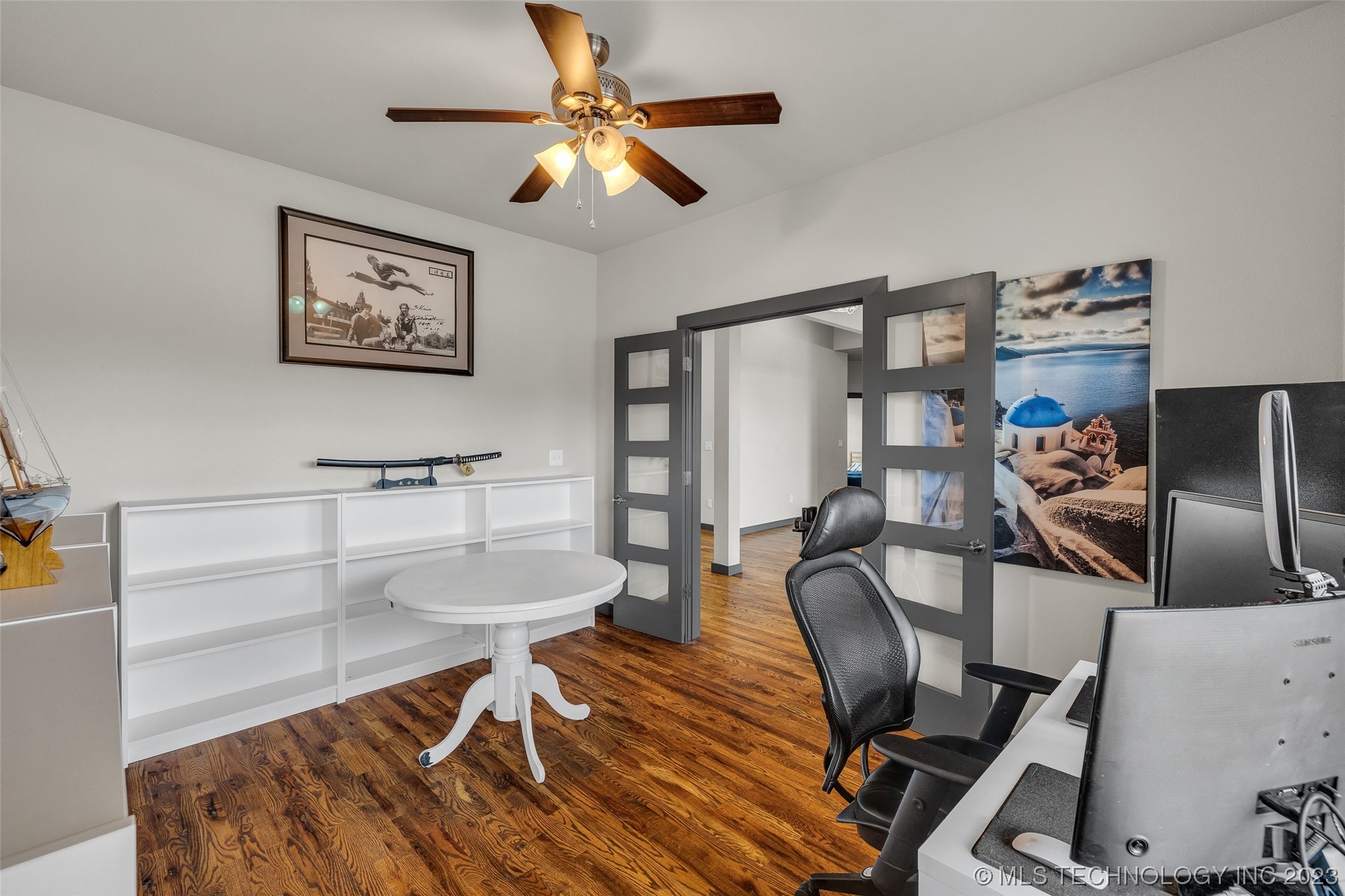 2523 W New Orleans Place