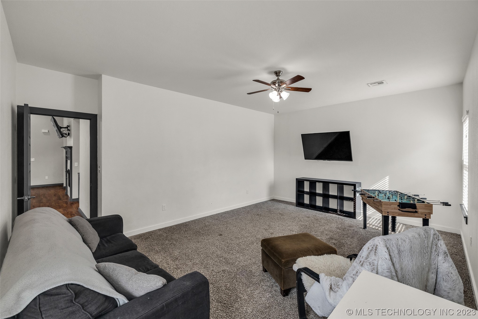 2523 W New Orleans Place