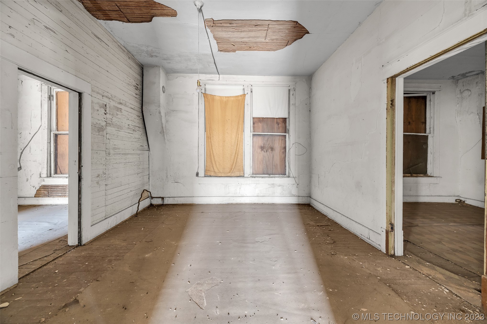 401 W Will Rogers Boulevard