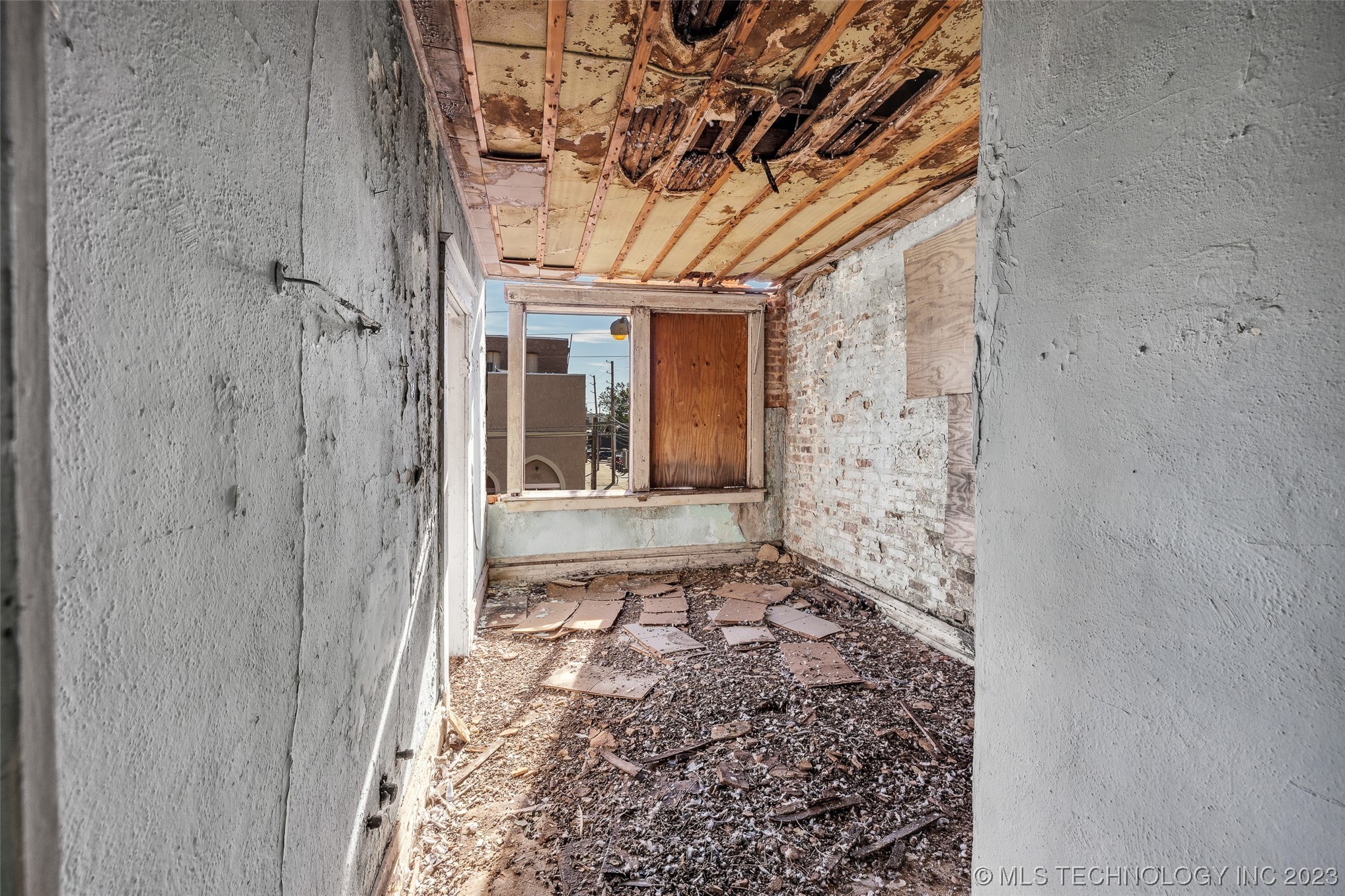 401 W Will Rogers Boulevard