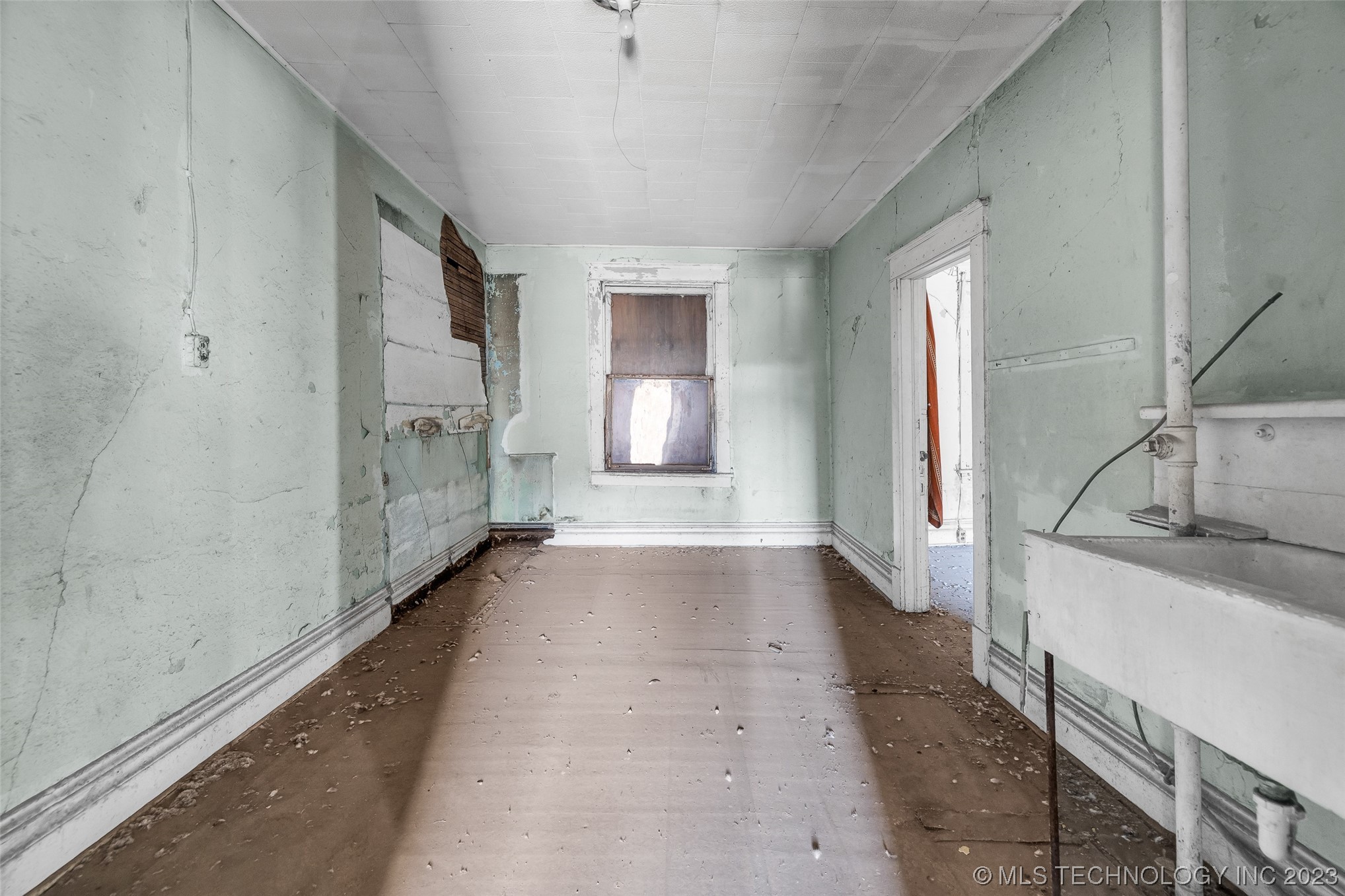 401 W Will Rogers Boulevard