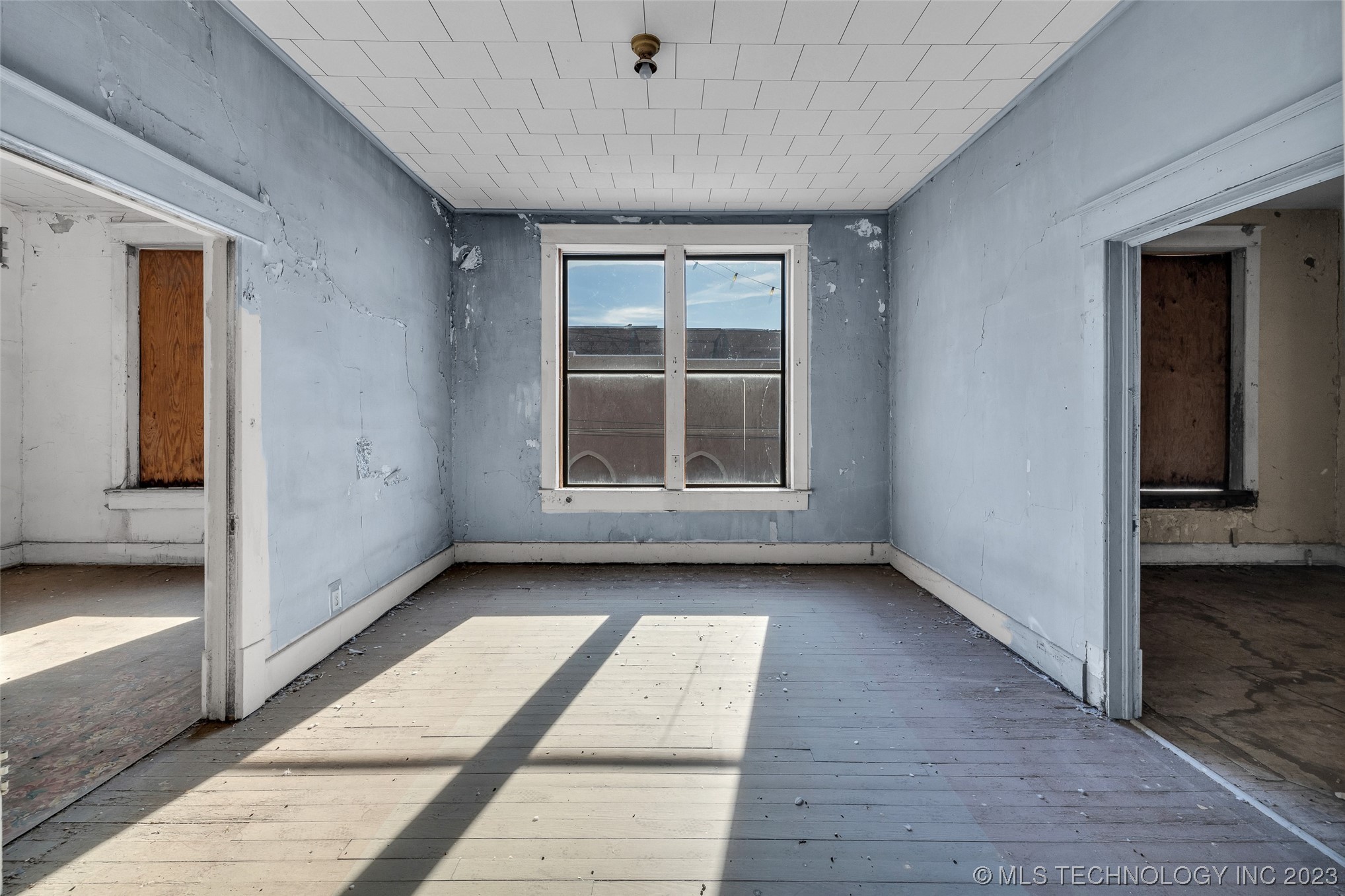 401 W Will Rogers Boulevard