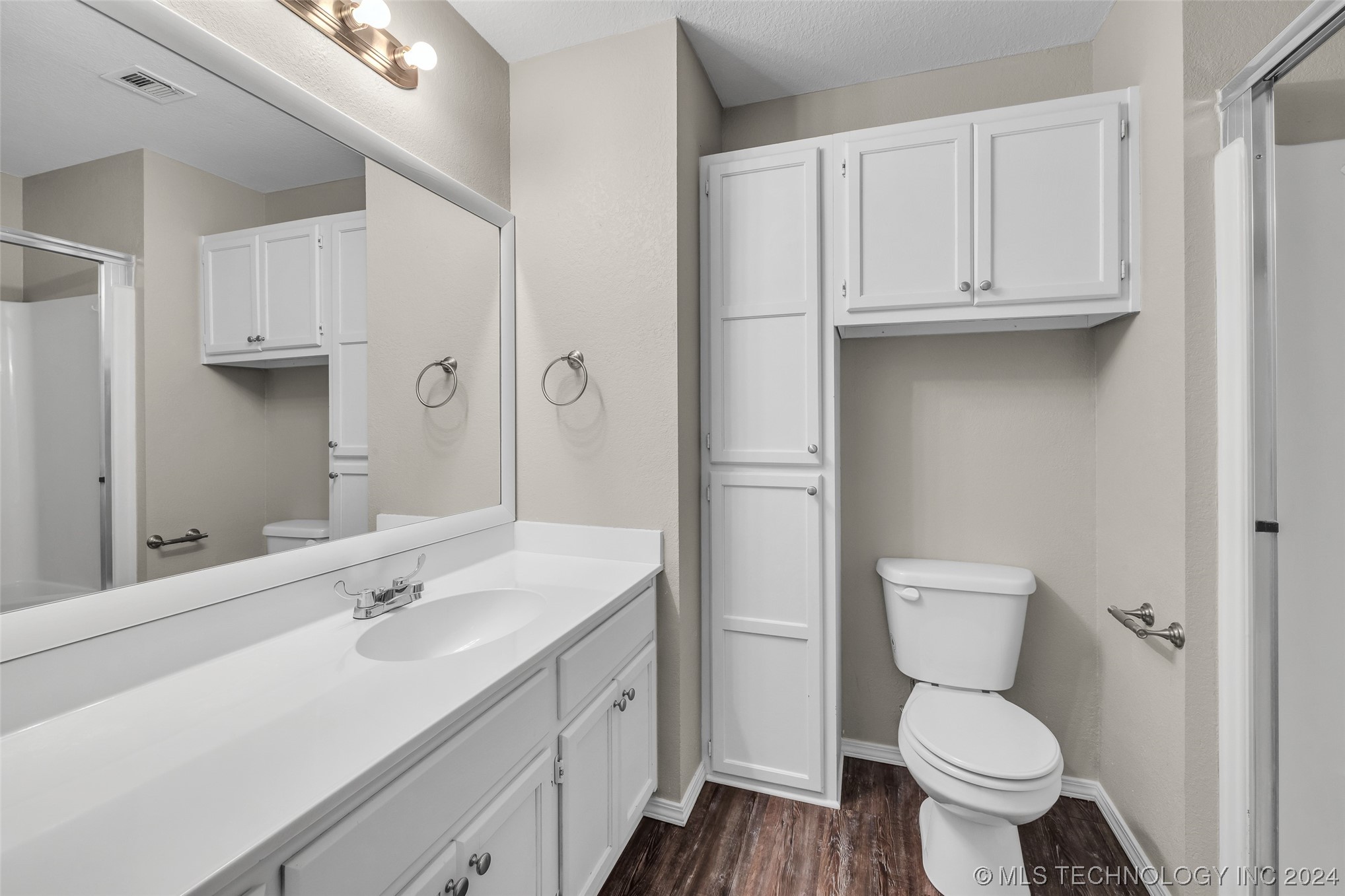 1104 W Florence Court