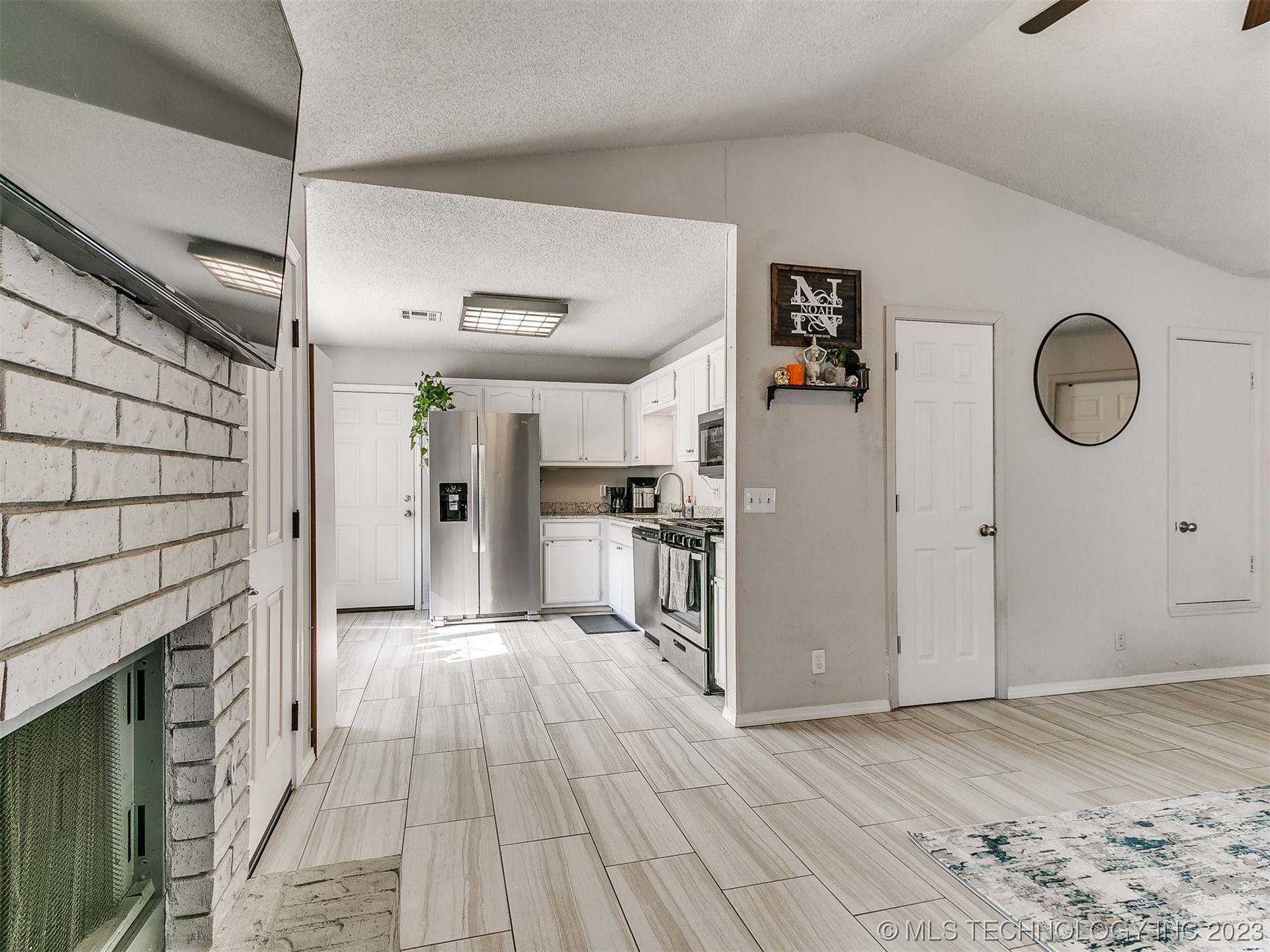 4317 E 101st Street N