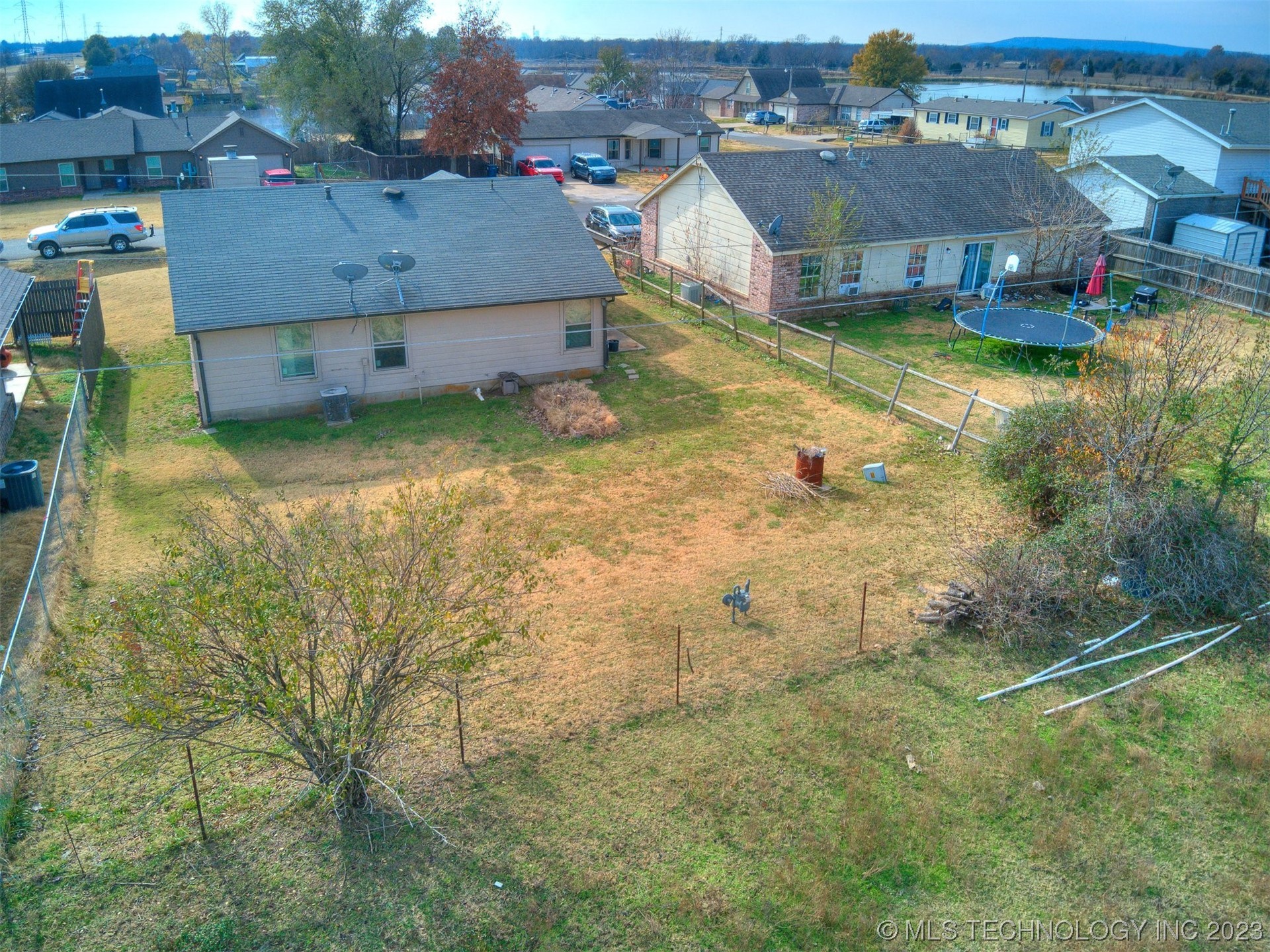 4317 E 101st Street N