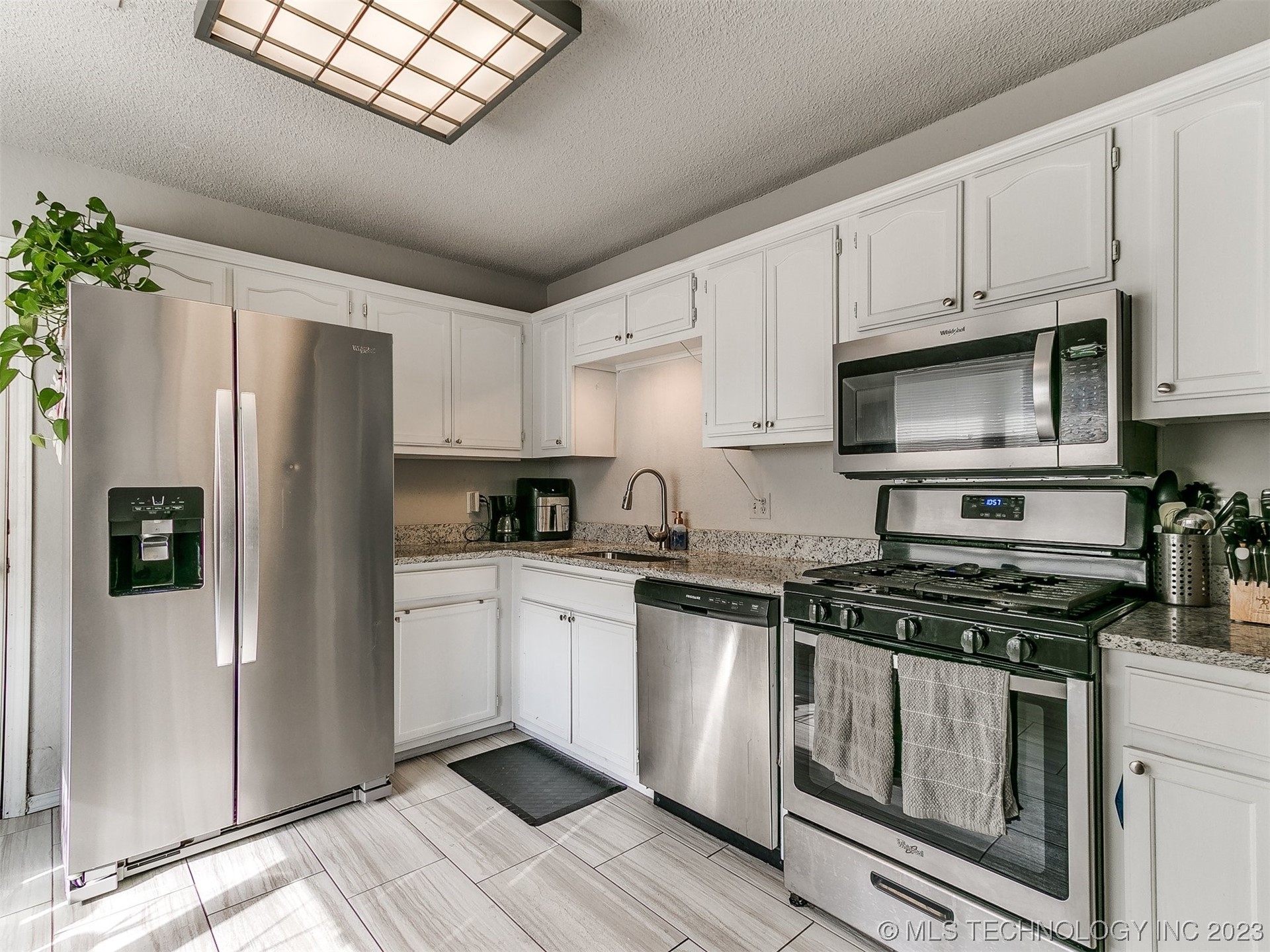 4317 E 101st Street N