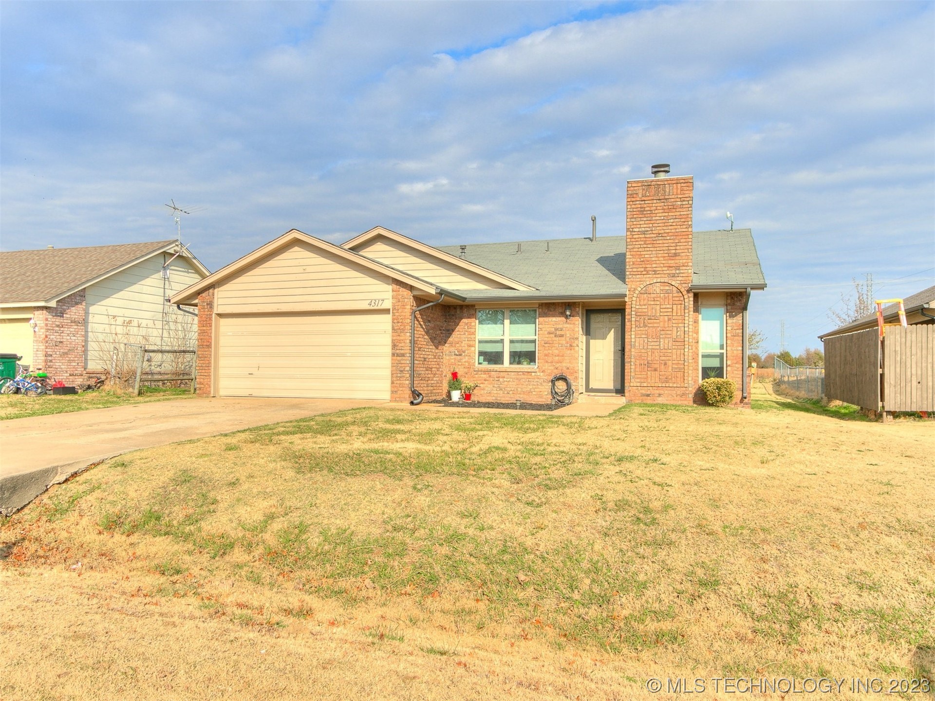 4317 E 101st Street N