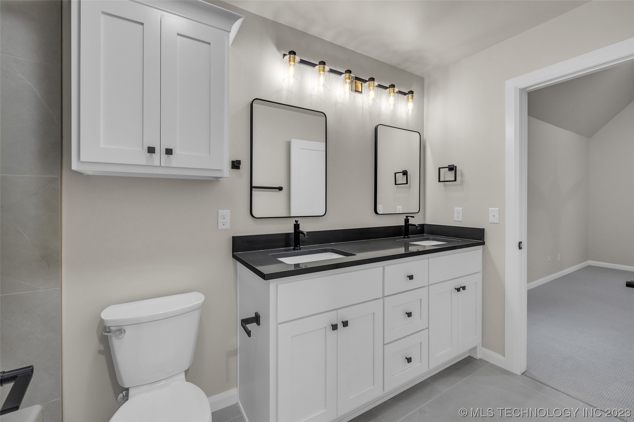 4211 S Cincinnati Avenue