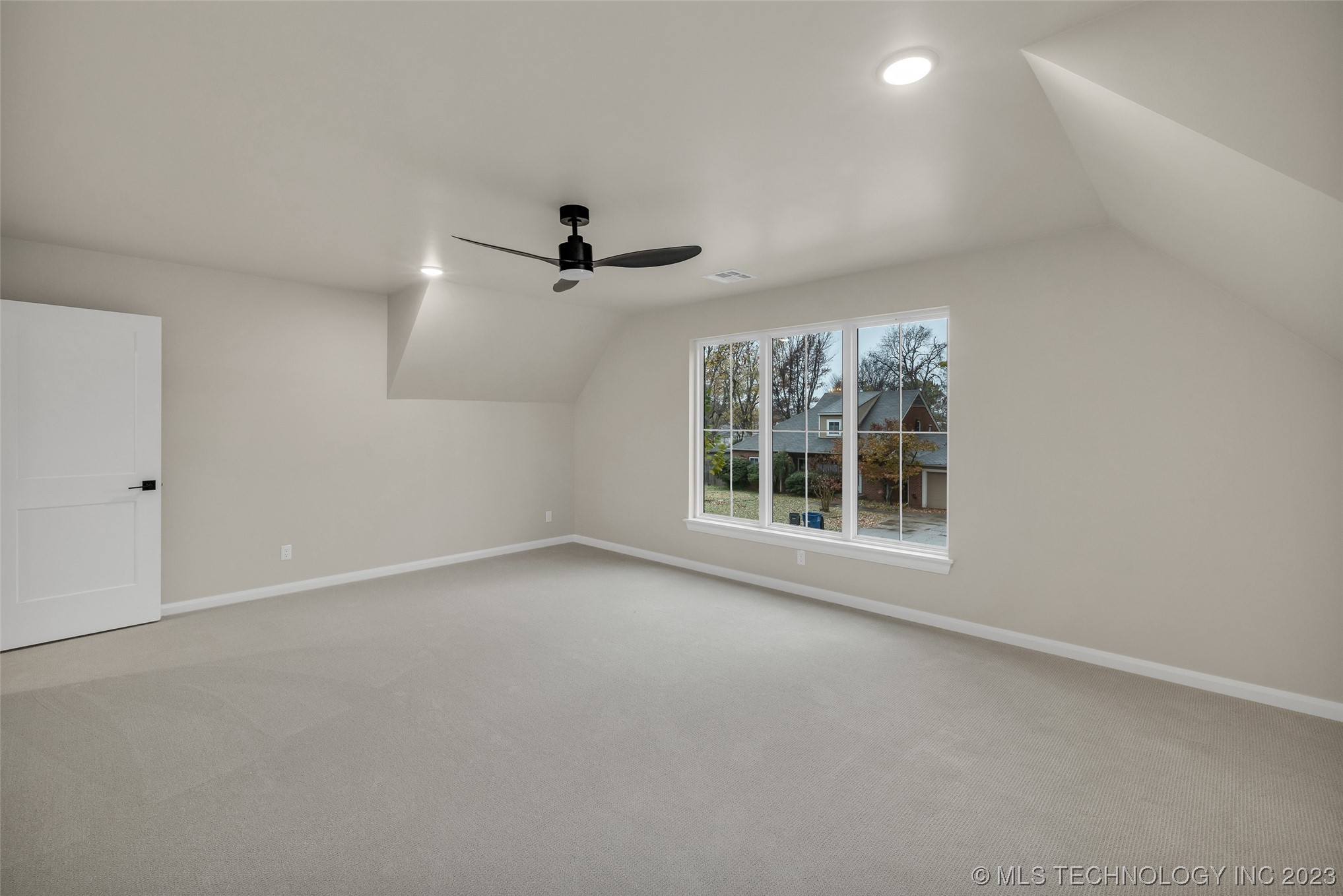 4211 S Cincinnati Avenue