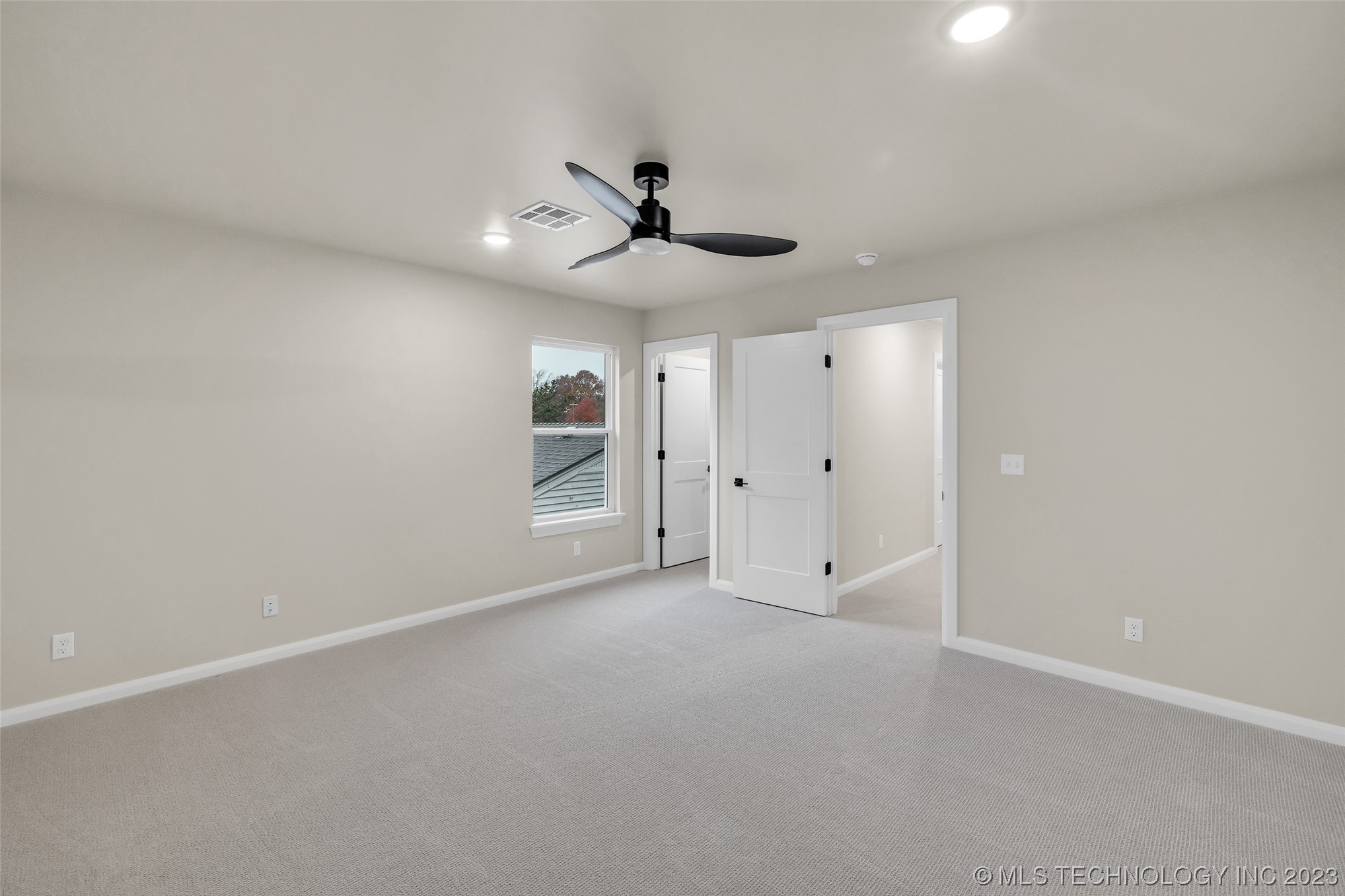 4211 S Cincinnati Avenue