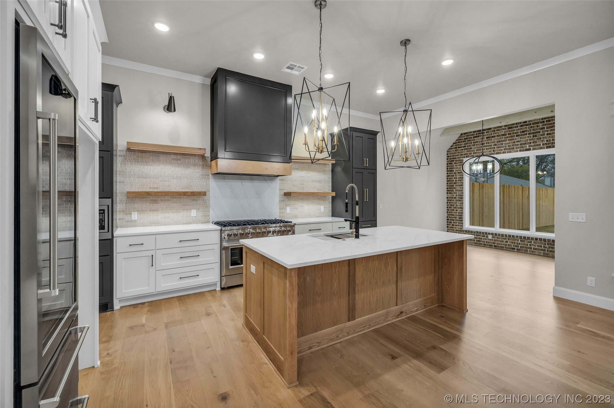 4211 S Cincinnati Avenue